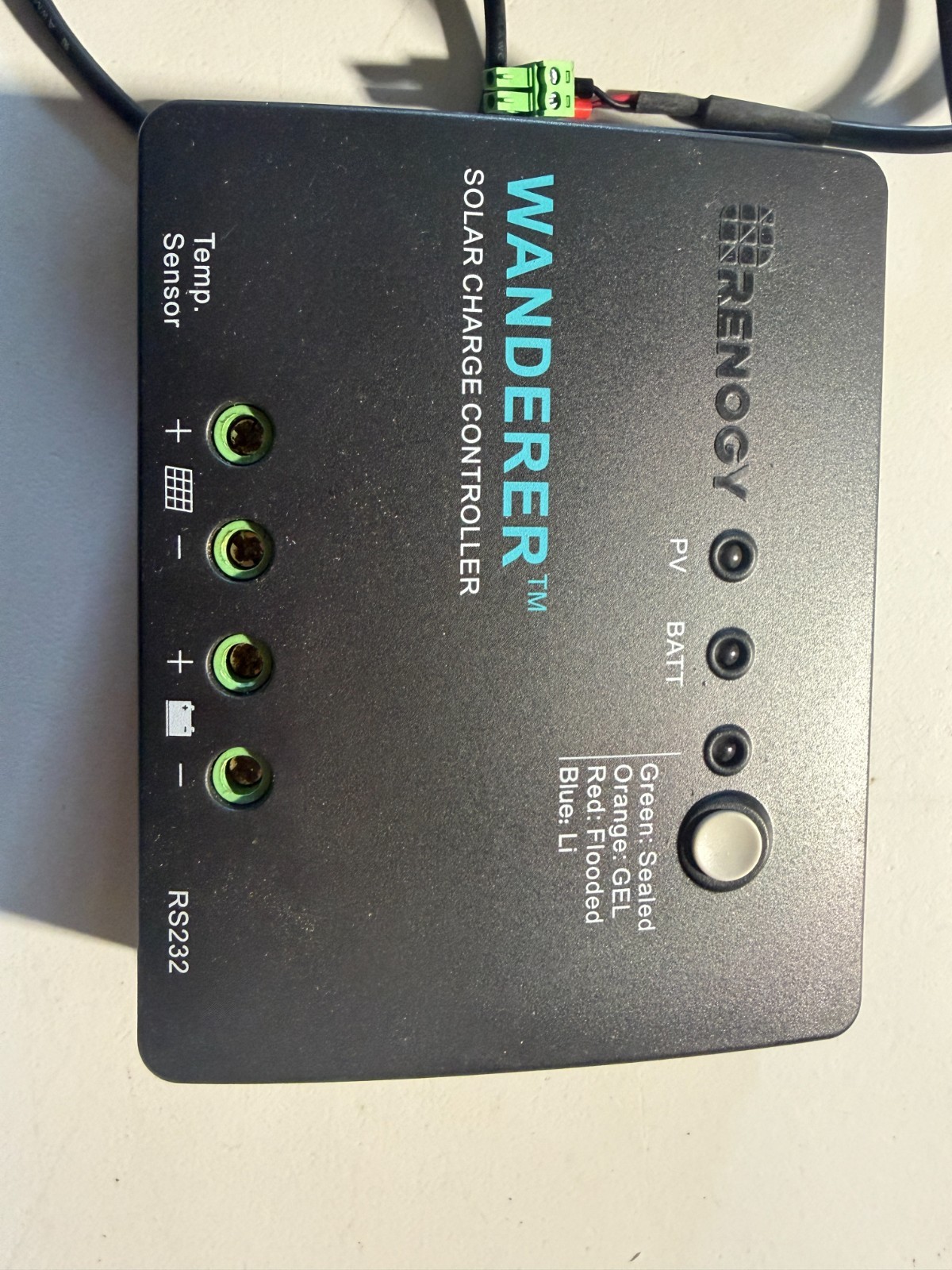 Renogy RNG-CTRL-WND30-LI 30A 12V Wanderer Charge Controller