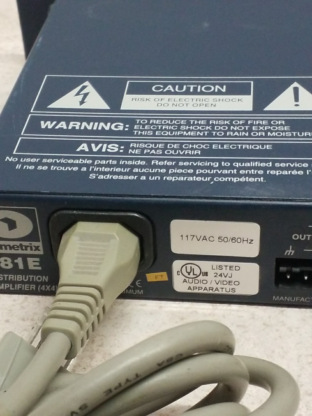 Symetrix 581 E Distribution Amplifier Powers On, Untested Electronics