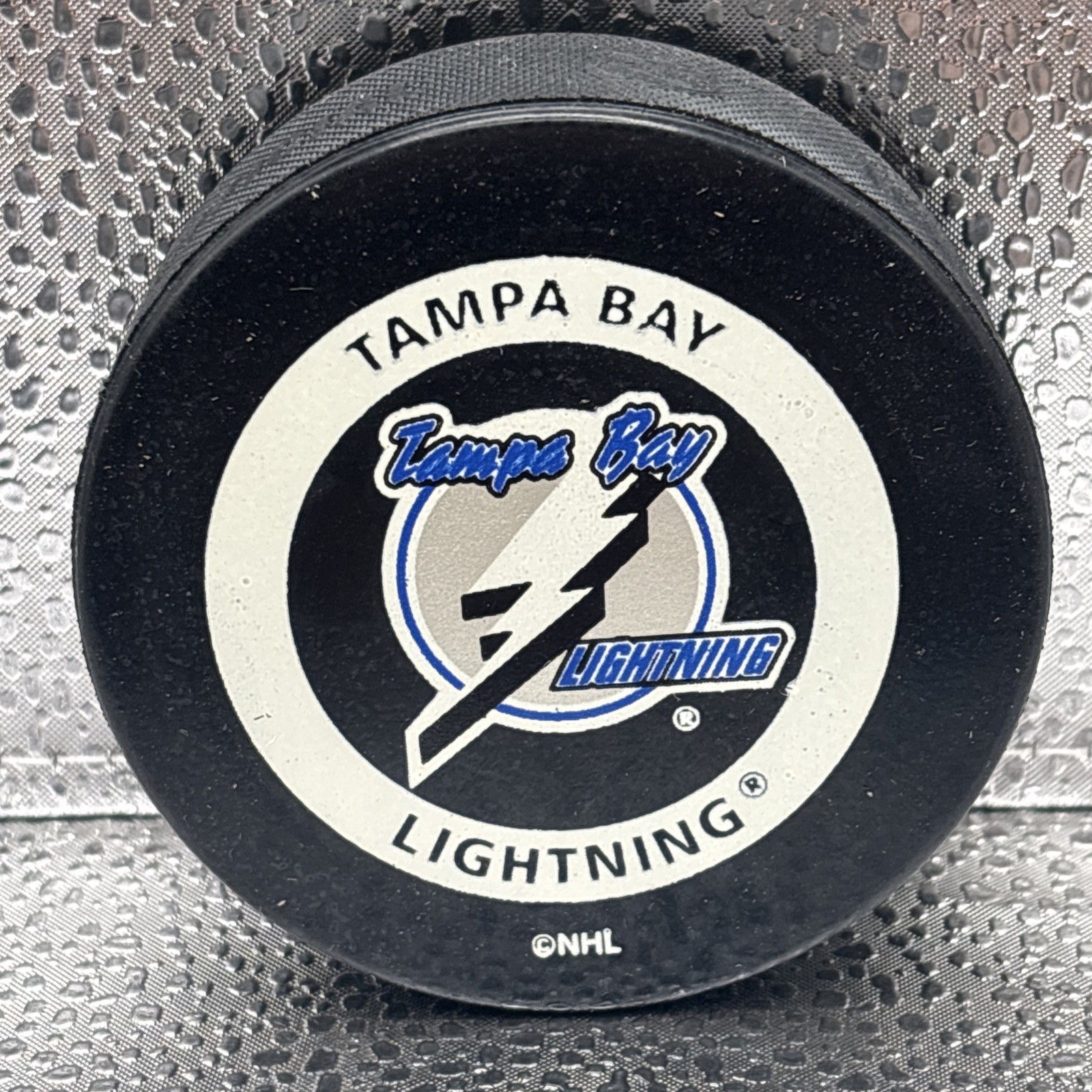 Tampa Bay Lightning NHL Vintage Official Game Hockey Puck Inglasco