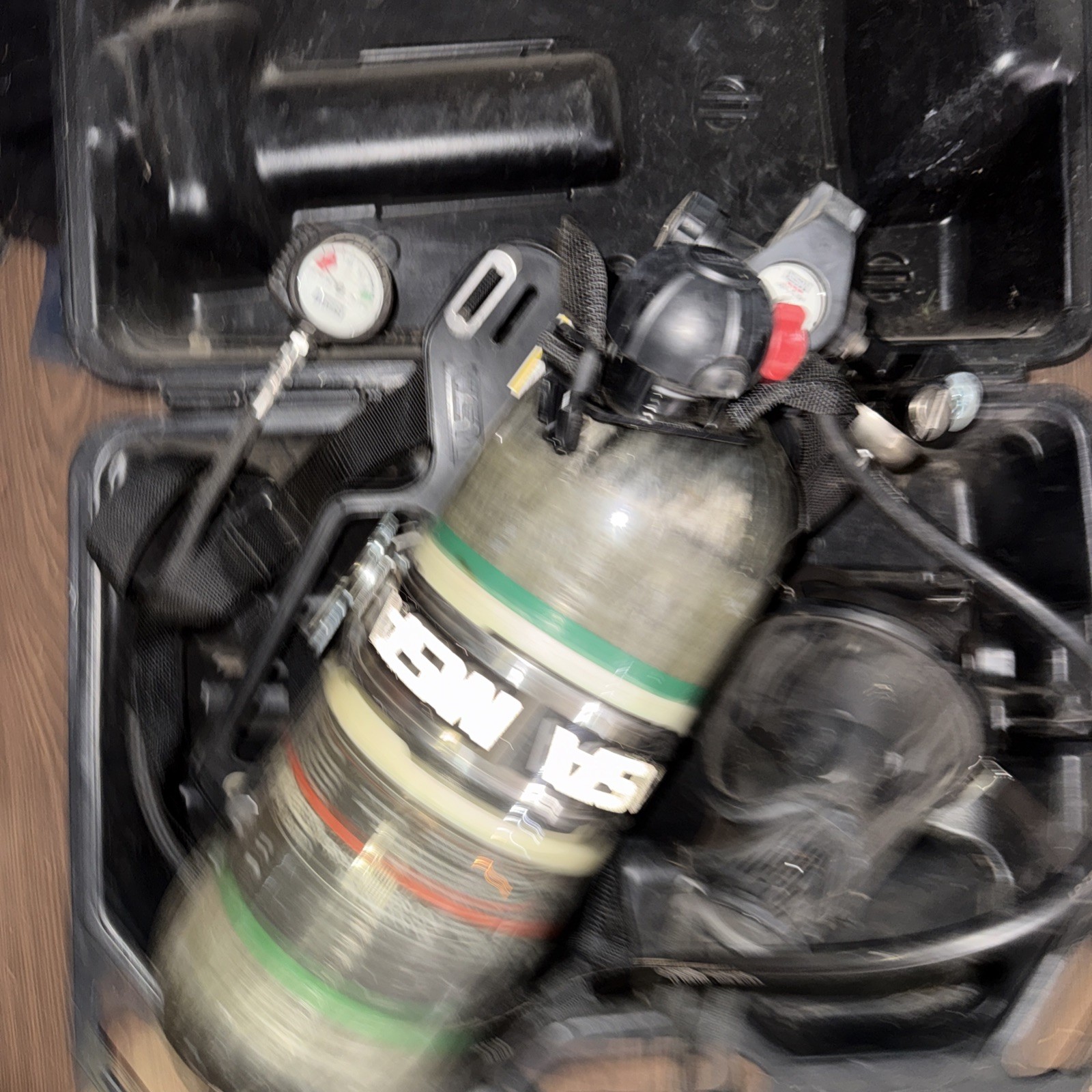 MSA 4500 PSI Industrial SCBA - 60Min Cylinder & Mask Included - GOOD CONDITION !