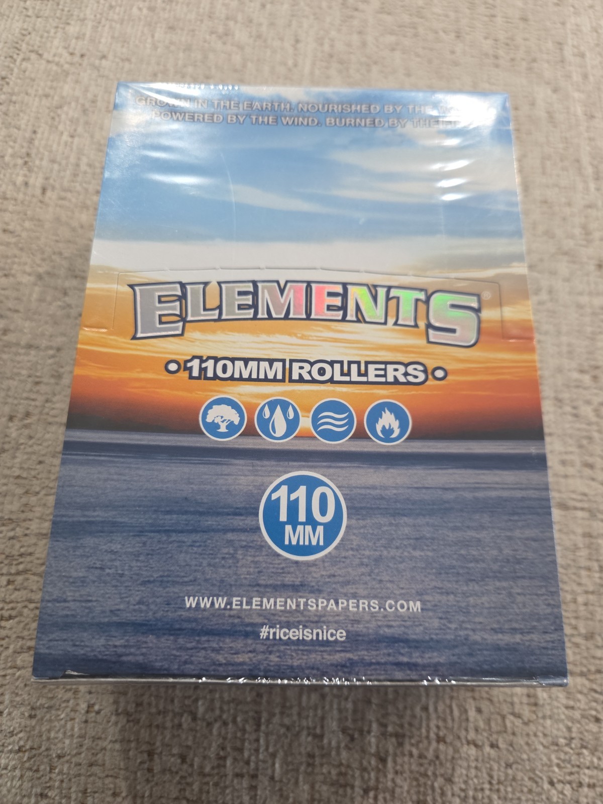 12 Count Display of ELEMENTS 110mm King Size Cigarette Rolling Machines