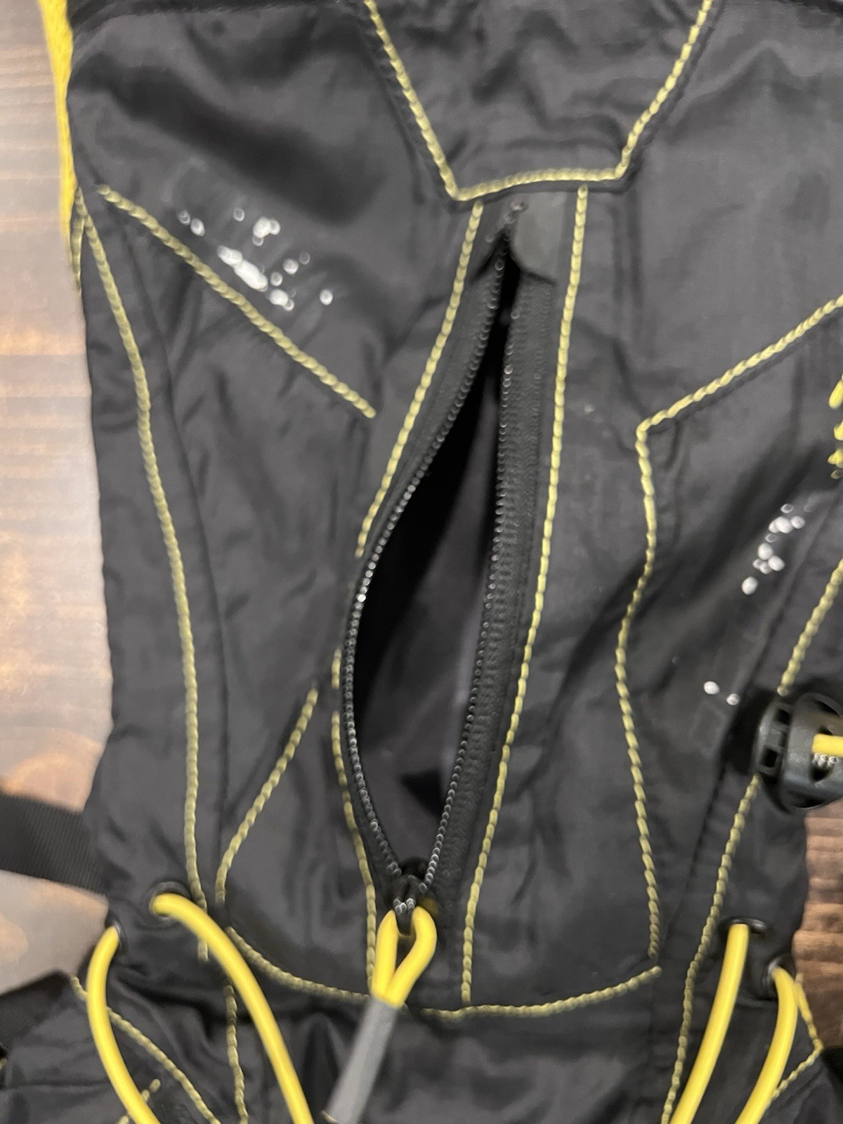 Camelback Octane XCT Hydration Pack - 216cu in-No Bladder