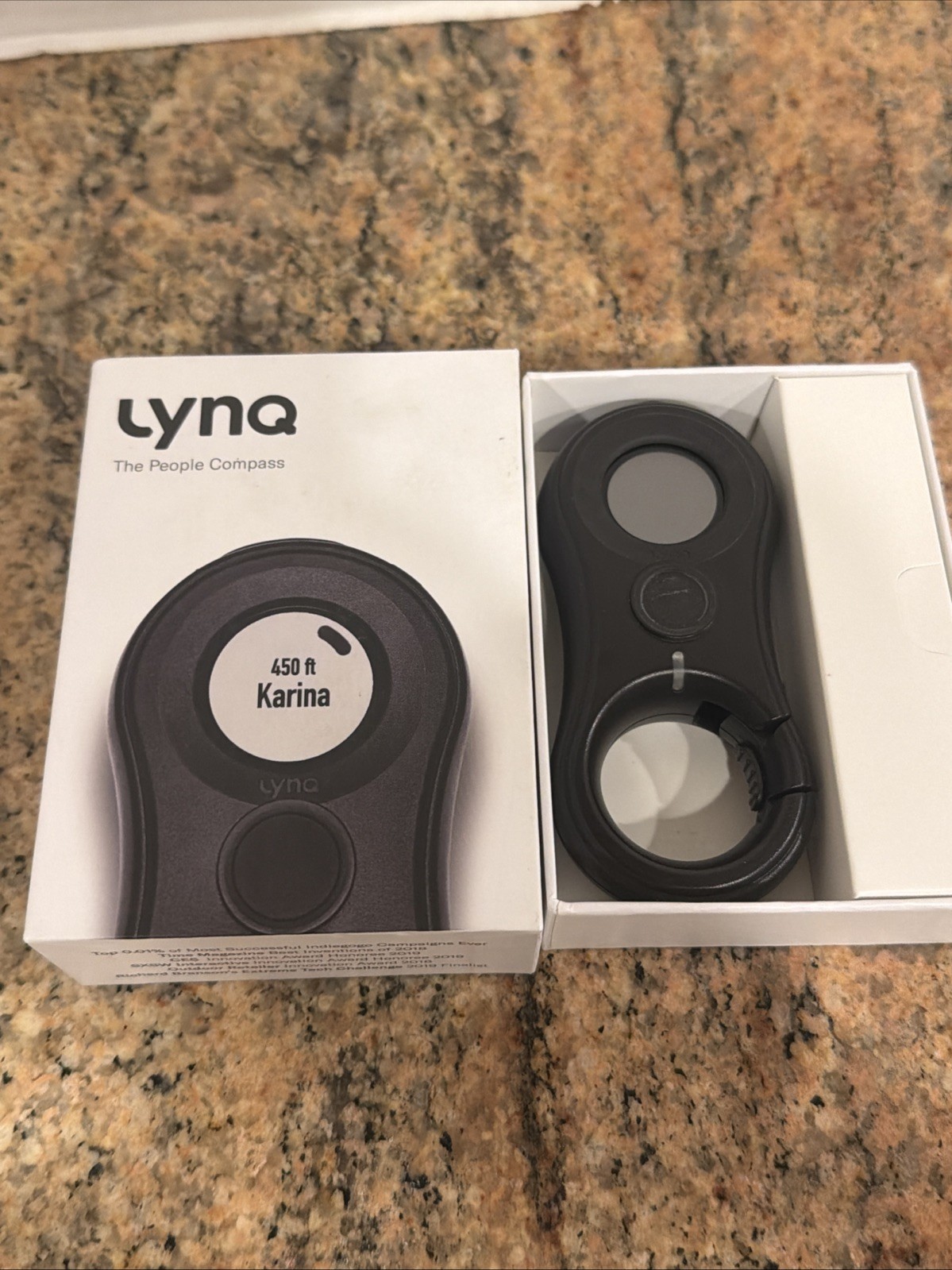 LynQ Smart Compass Tracker GPS "The People Compass" Black
