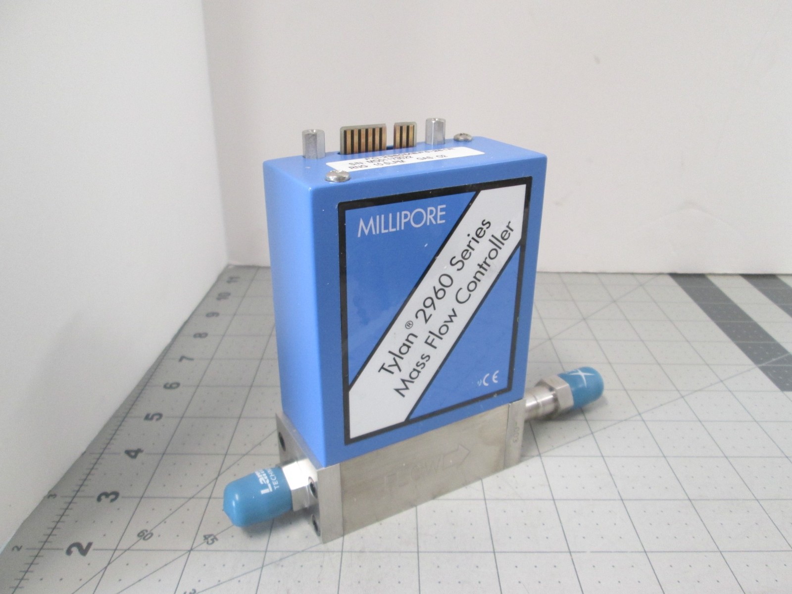 Tylan, FC-2960MEP5-261R, O2, 10 SLPM, Mass Flow Controller, New