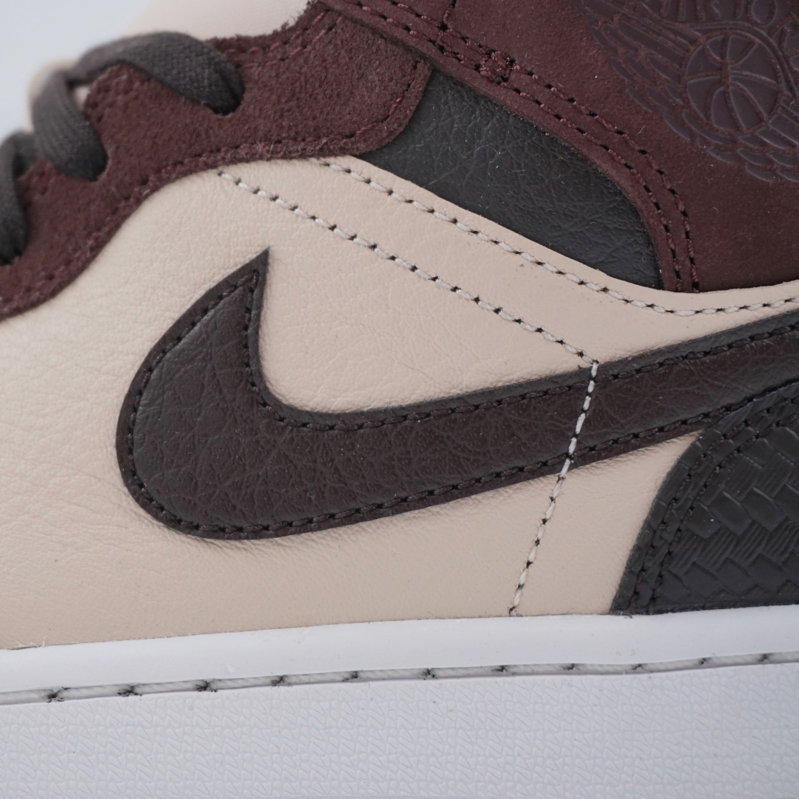 Nike Air Jordan 1 Mid SE AJ Pairs YMCA Leather Brown Sanddrift FZ4359-200 sz 8