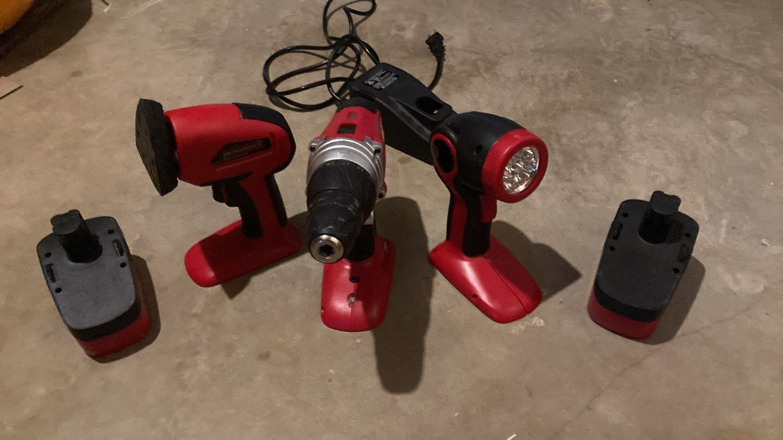 Durabuilt Powertools from the early 2000s READ DESCRIPTION