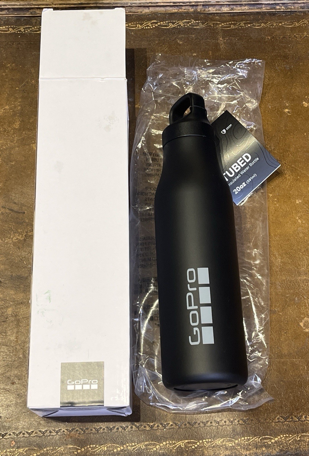 GoPro Tubed Insulated Water Bottle 20oz Black Stainless Steel New in Box
