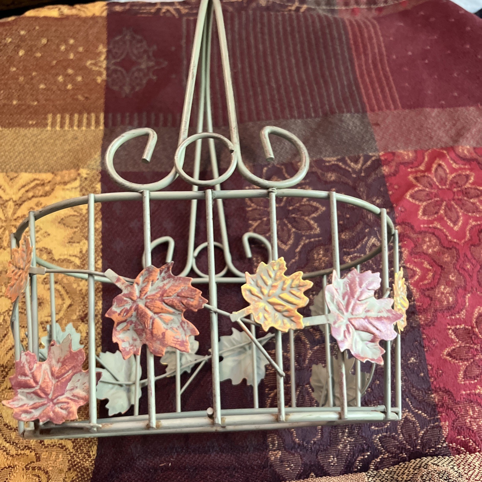 Trellis Collection Beautiful Metal Basket Autumn Leaf Fall Leaves Slat Base