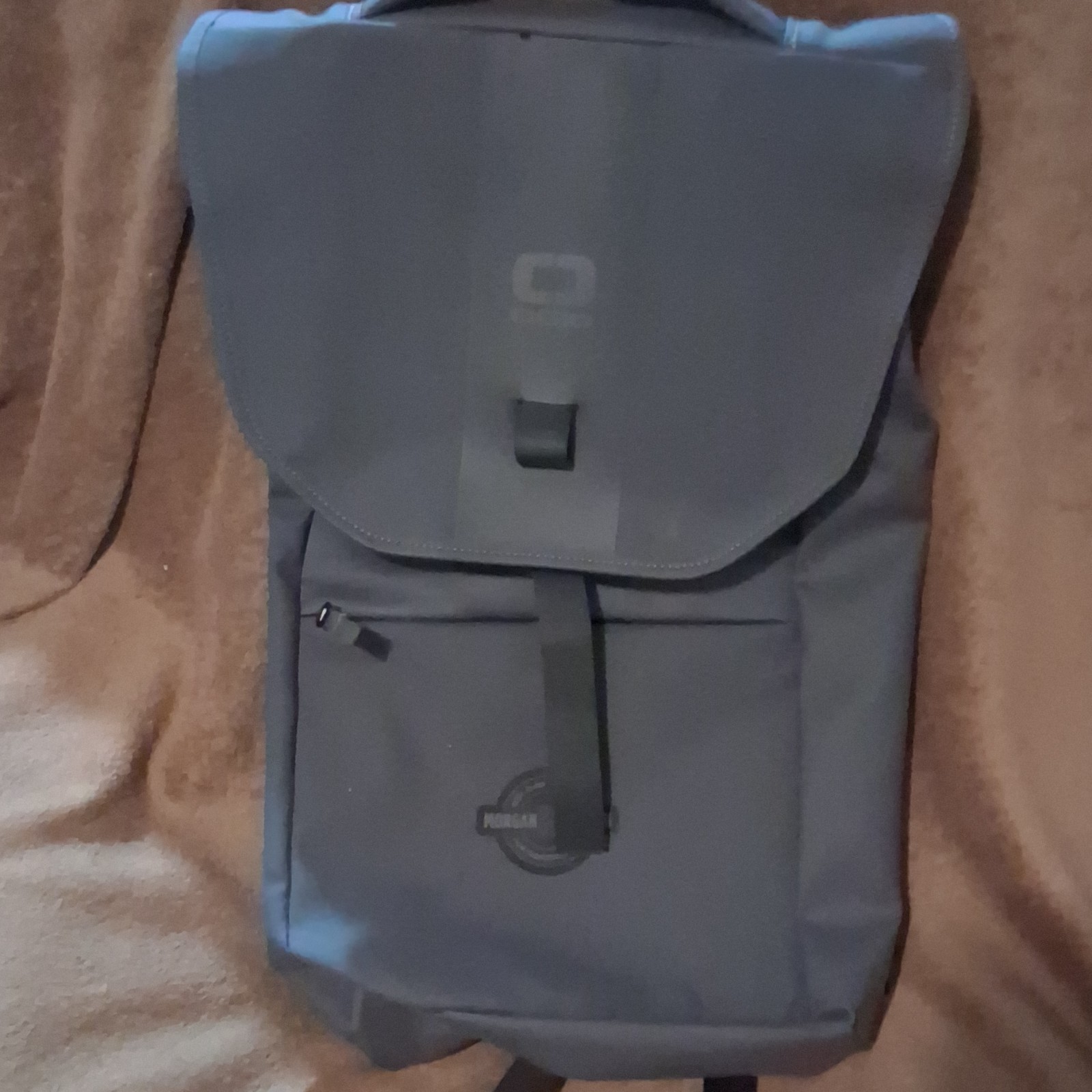 OGIO Gray Hiking Backpack Buckle Closure Unisex Adults Logo Accents