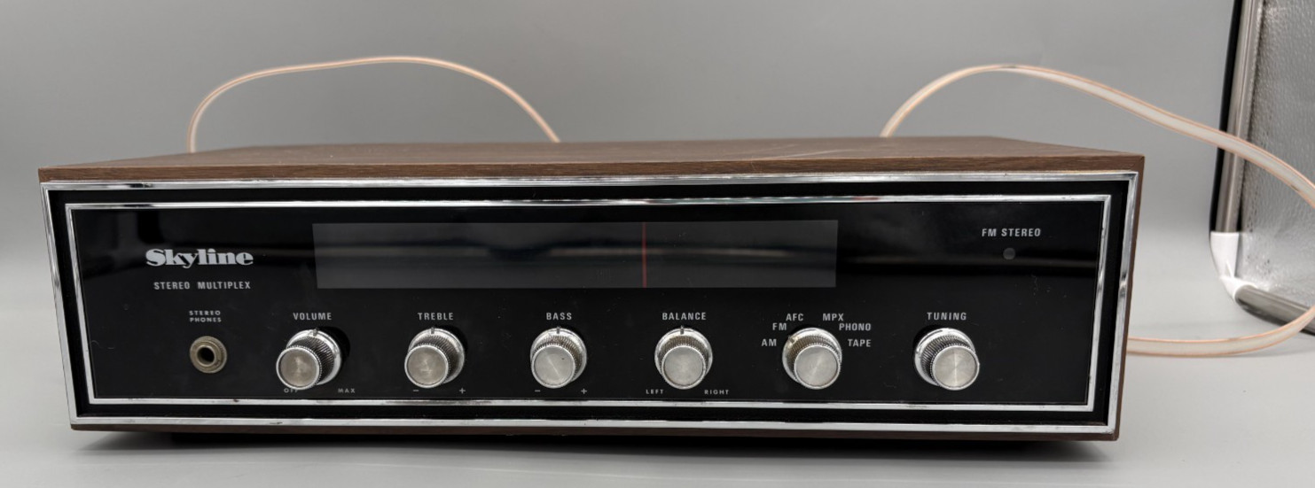 Vintage AM FM Stereo Receiver Skyline Stereo Multiplex  Made in Japan WORKING