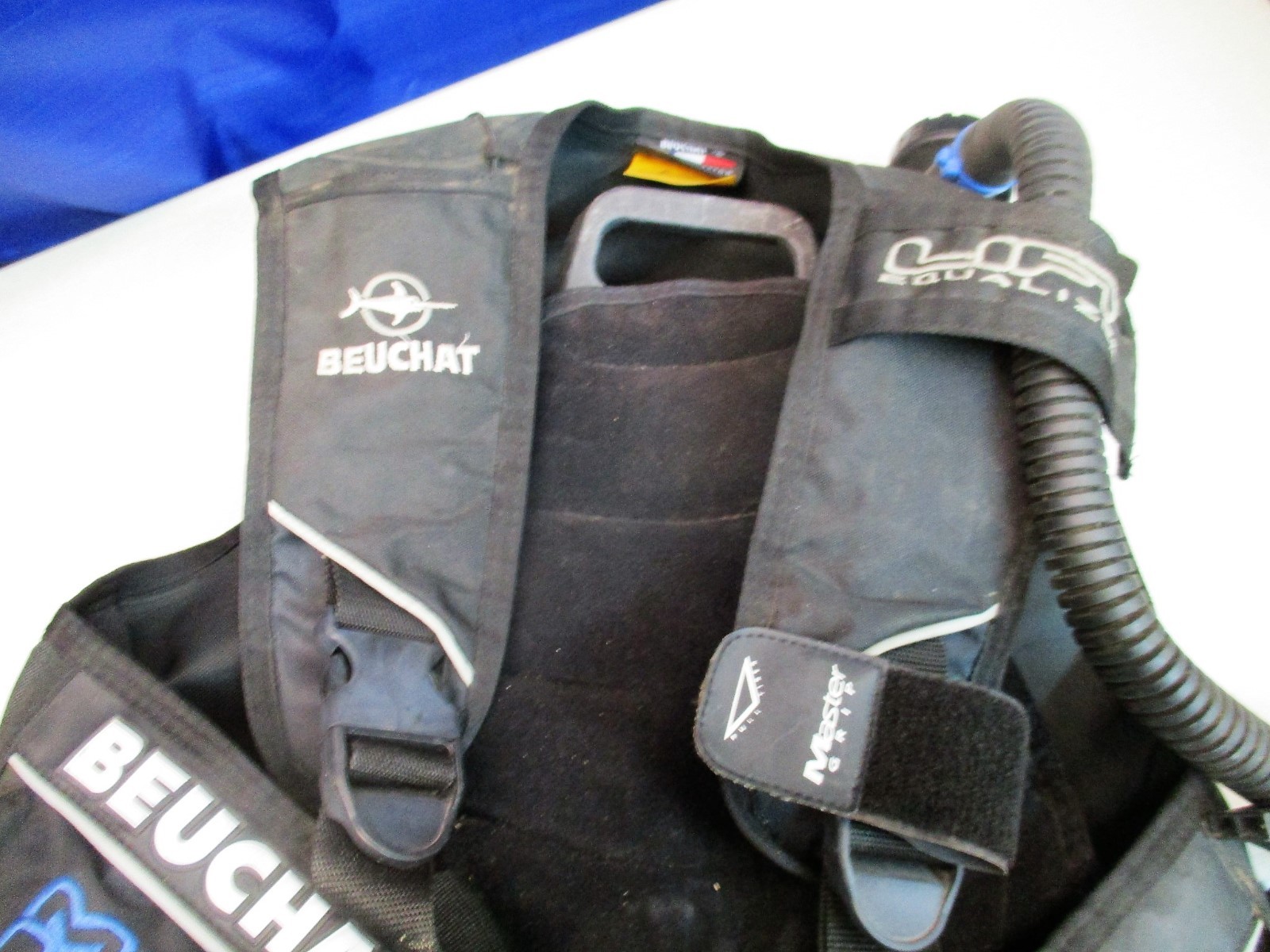 Beuchat Masterlift Equalizer Size M Buoyancy Compensator