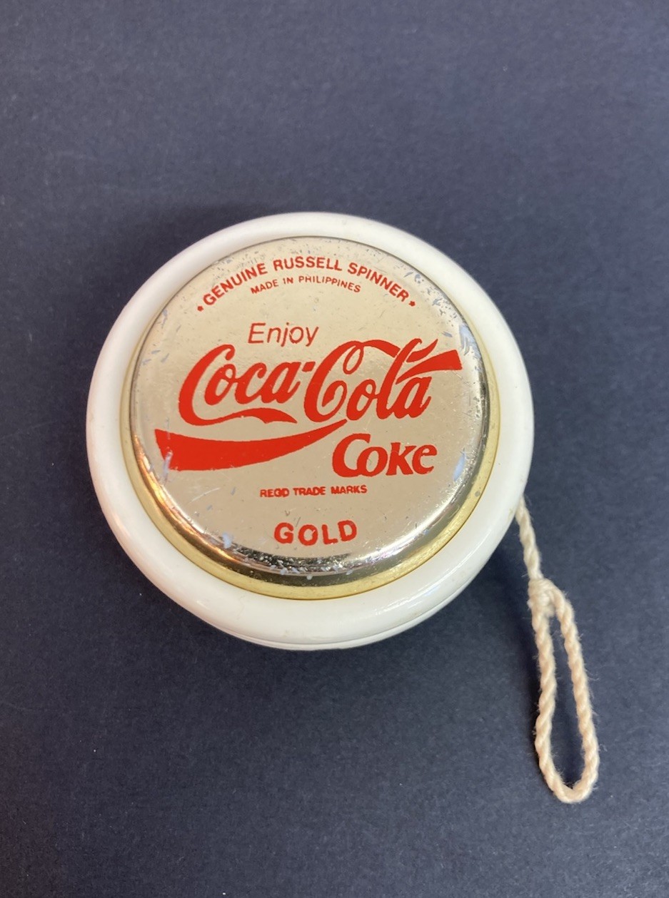 Coca Cola Gold Yo-Yo Vintage Russell Spinner 1980's Toy Yoyo Promo Original Coke