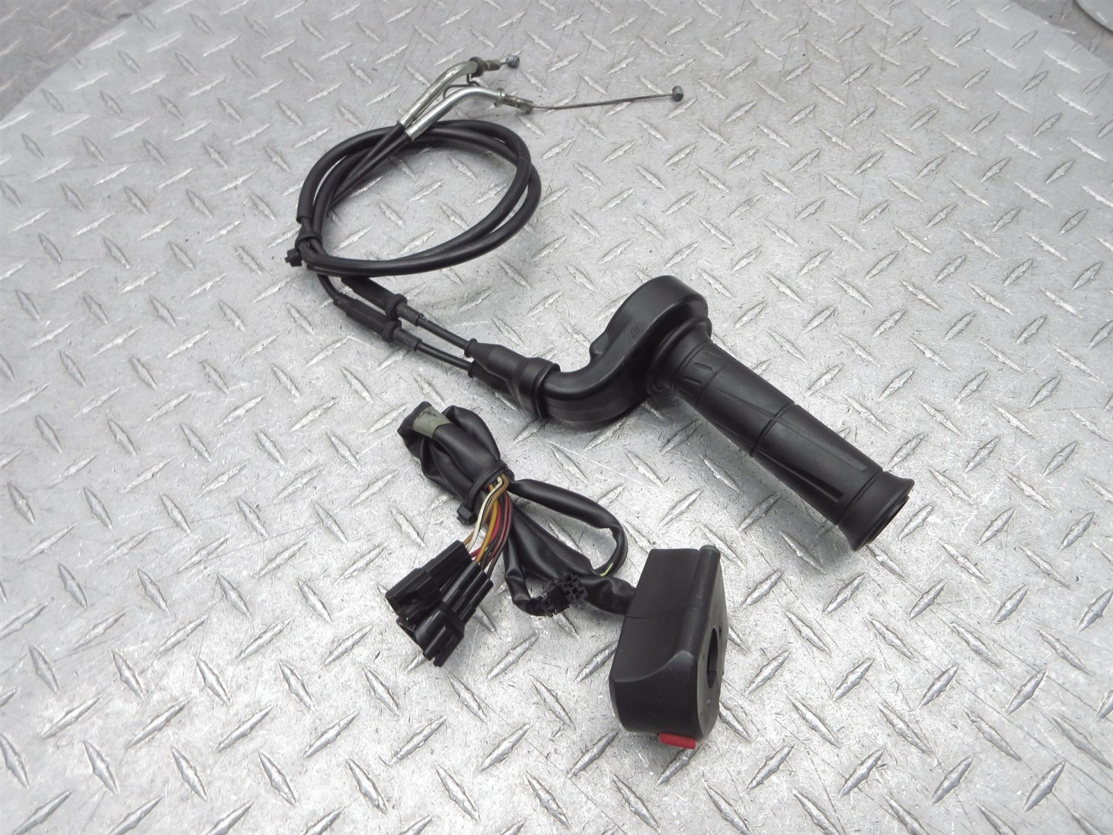 2011 11-15 Kawasaki ZX10R ZX1000 ZX1000D ZX10 Right Switch Throttle Control Grip