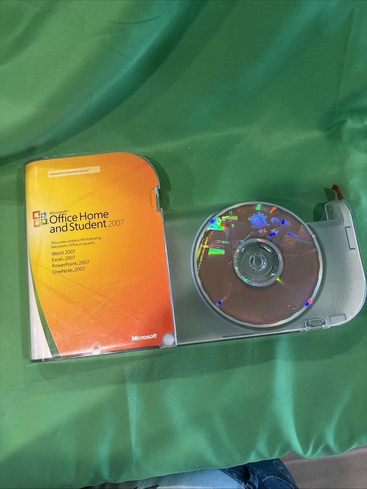 Microsoft Office Home and Student 2007 Software Disc In Original Case Used