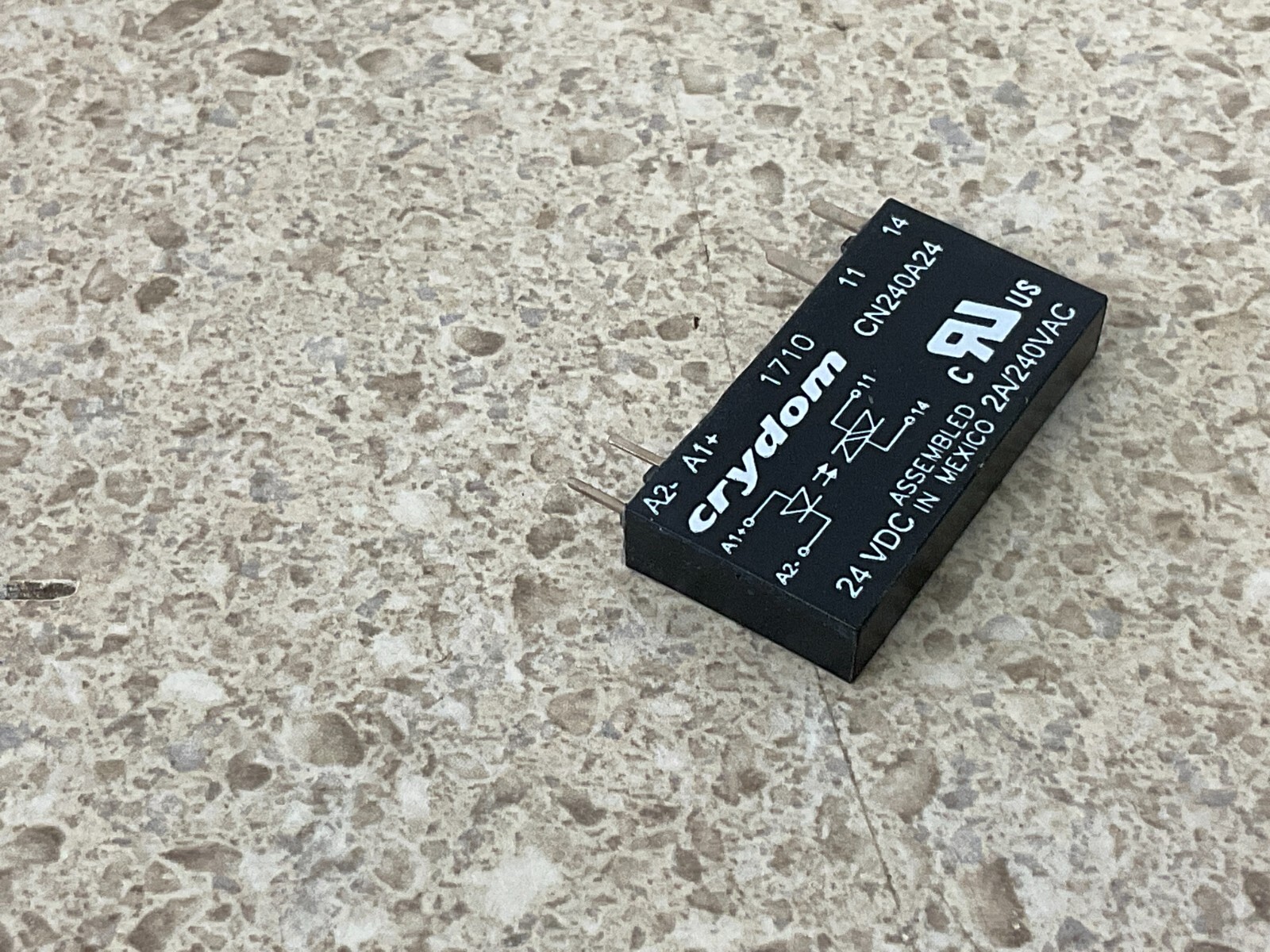 Crydom CN240A24 NEW