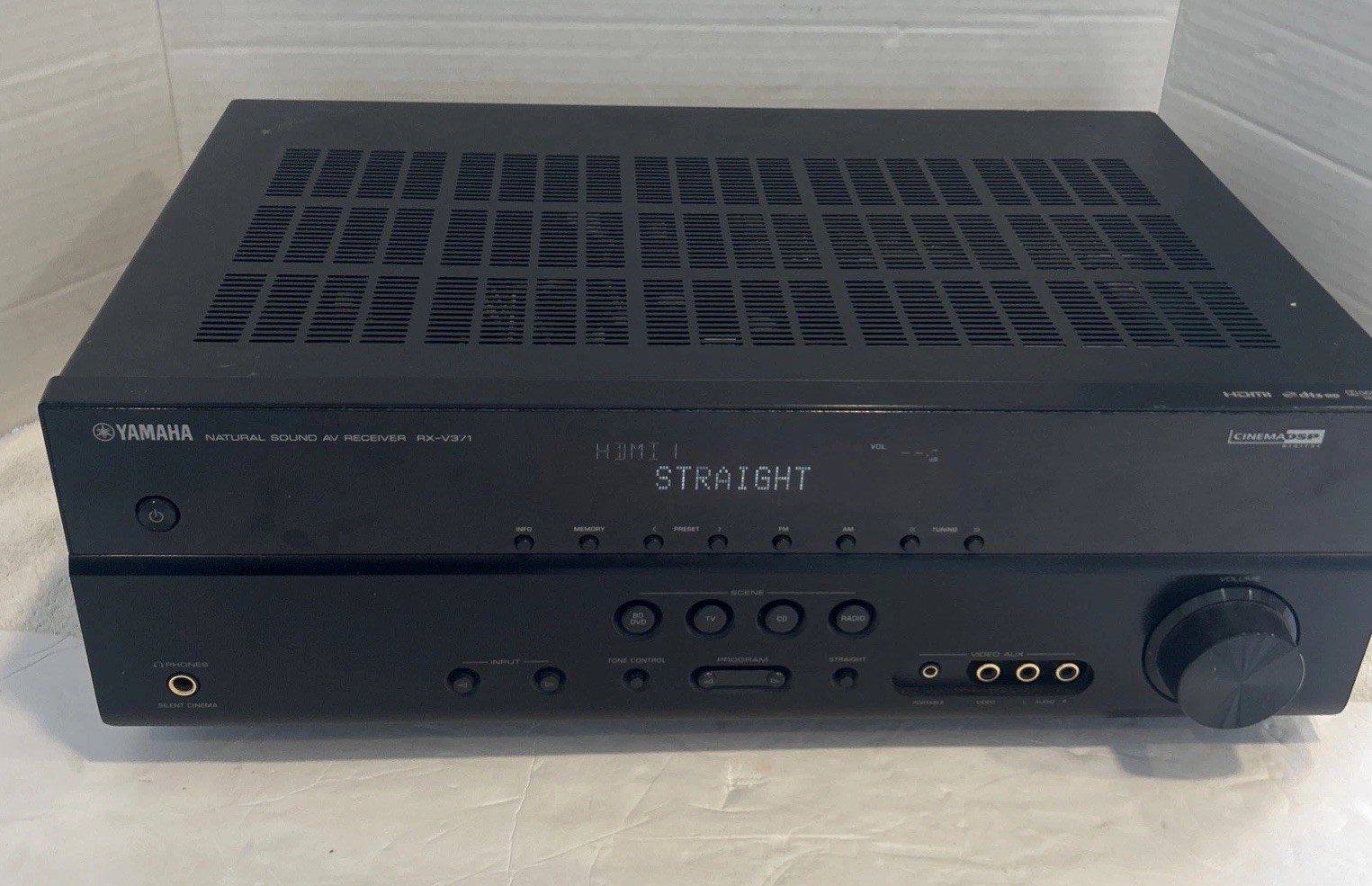 Yamaha RX-V371 5.1 Channel Receiver Home Theater A/V Stereo No Remote