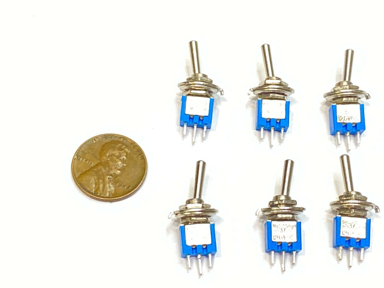 6 Pieces  sub miniature toggle switch On/On 3 Pins latching lock 5mm G29