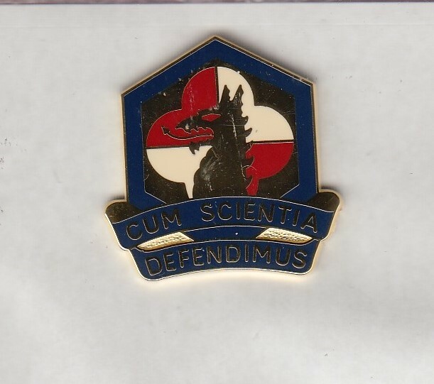 U.S. Army Soldiers Chemical Command crest DUI badge V-21
