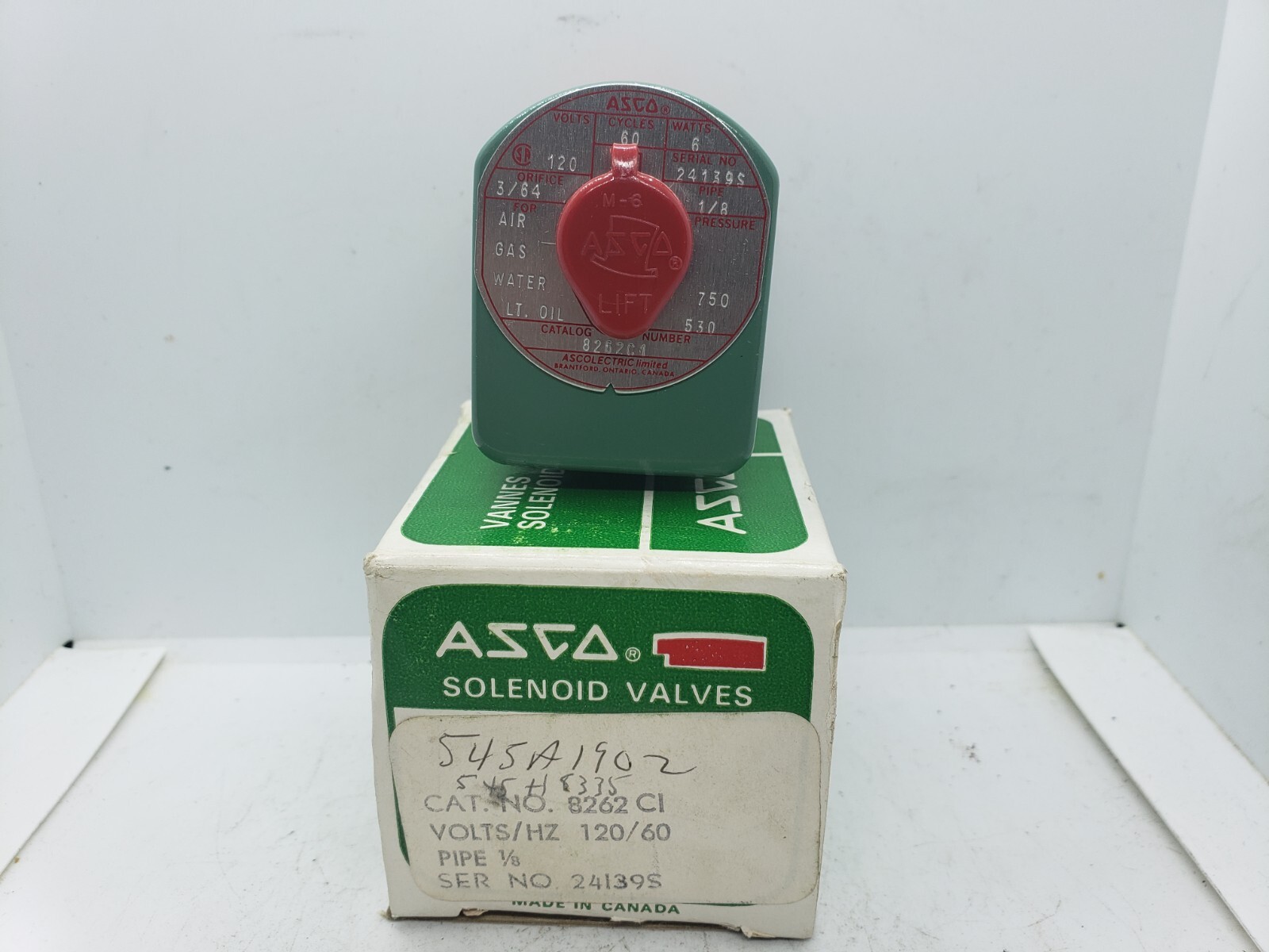 ASCO 8262C1 SOLENOID VALVE 120VAC 1/8" NIB