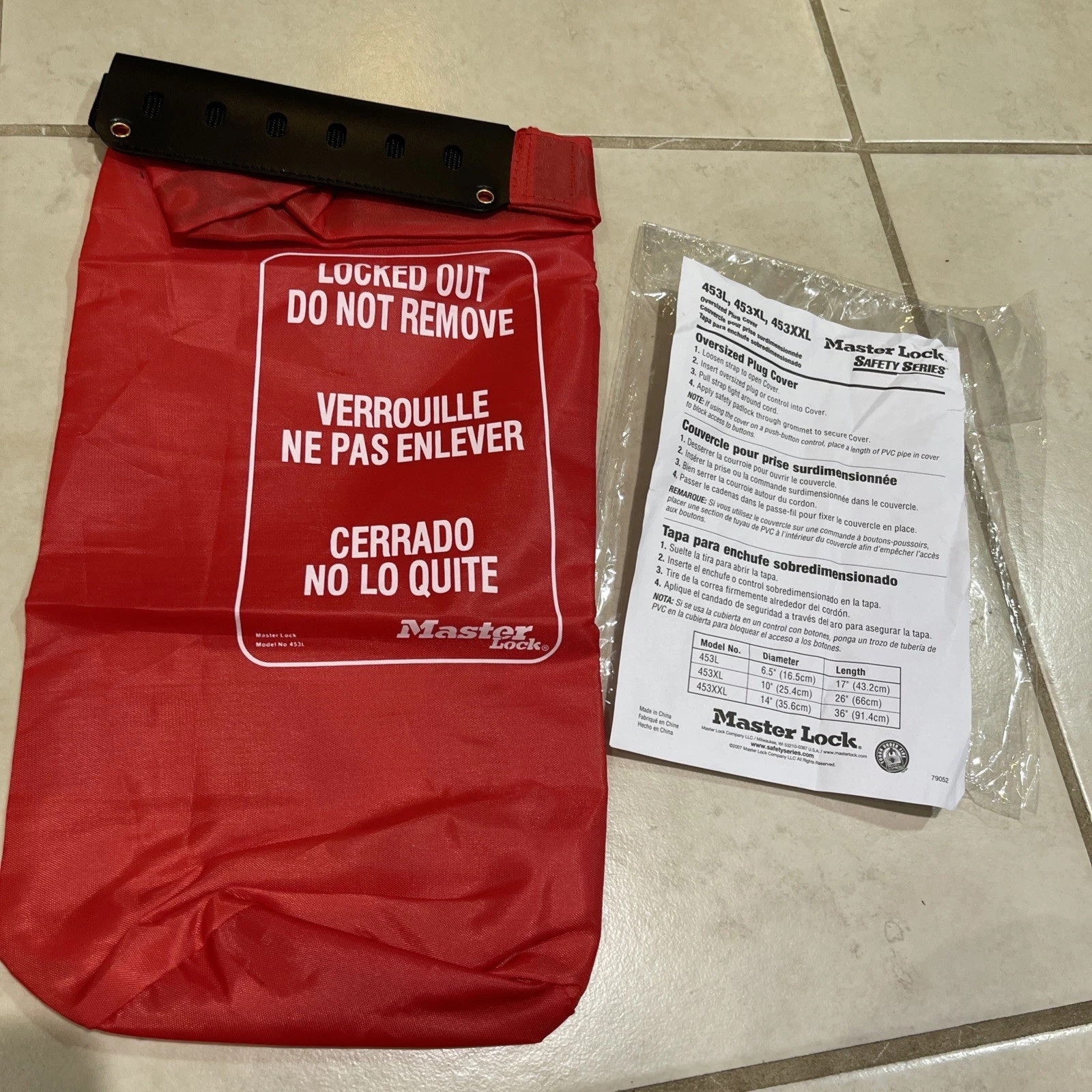 MASTER LOCK 453L Oversized Plug Lock-Out Cover Red 6.5" x 17" NEW