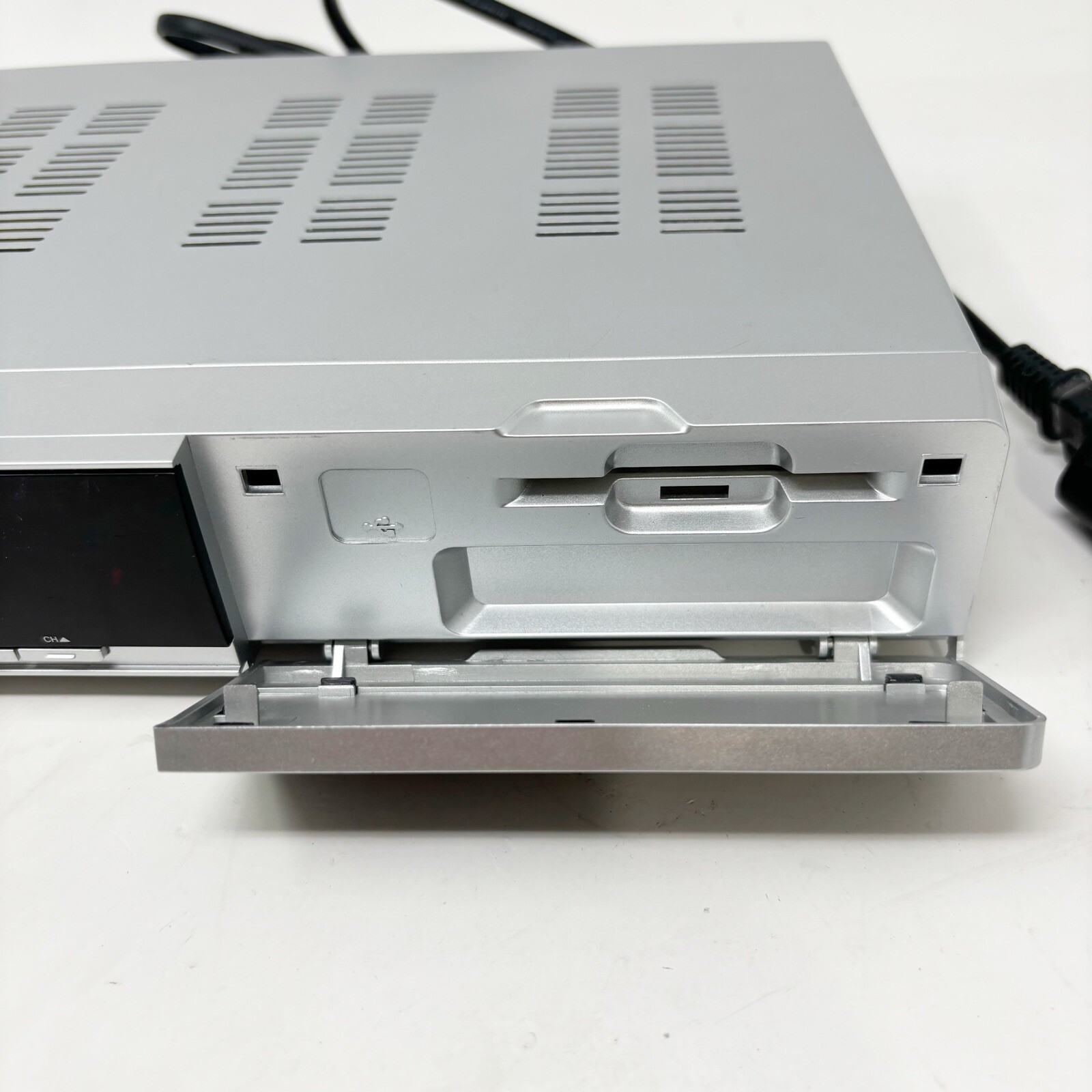 GEOSATpro Silver DSR100c Satellite Receiver No Remote Working