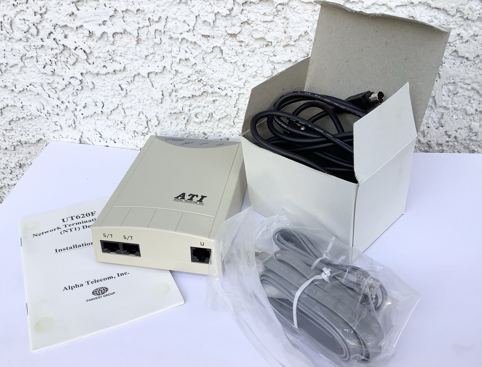 ATI Alpha Telecom Inc TEC NTBX 80CA ISDN Network Termination Device w/ Cables