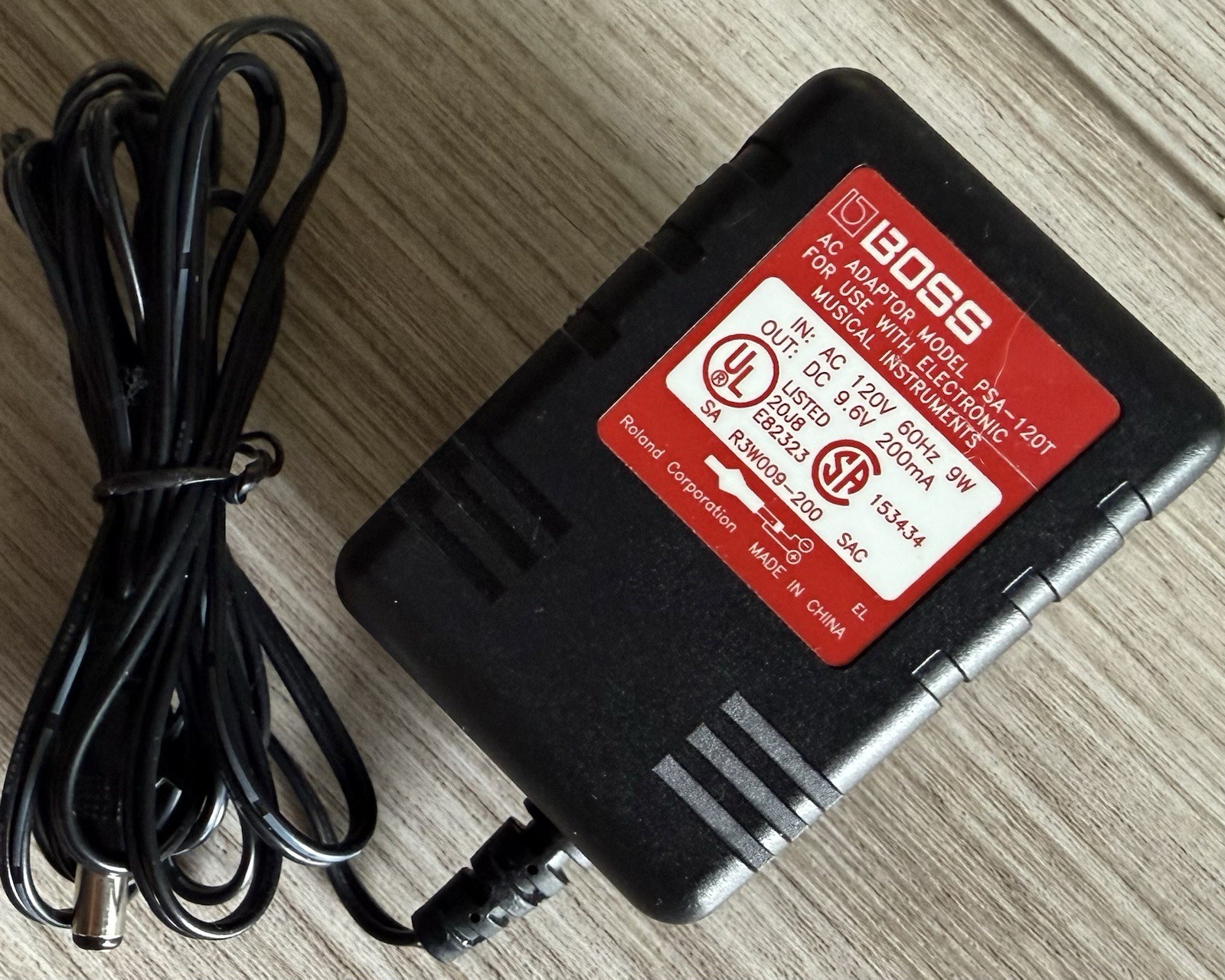 NEW!!  "Original" BOSS PSA-120T - AC Adapter!!