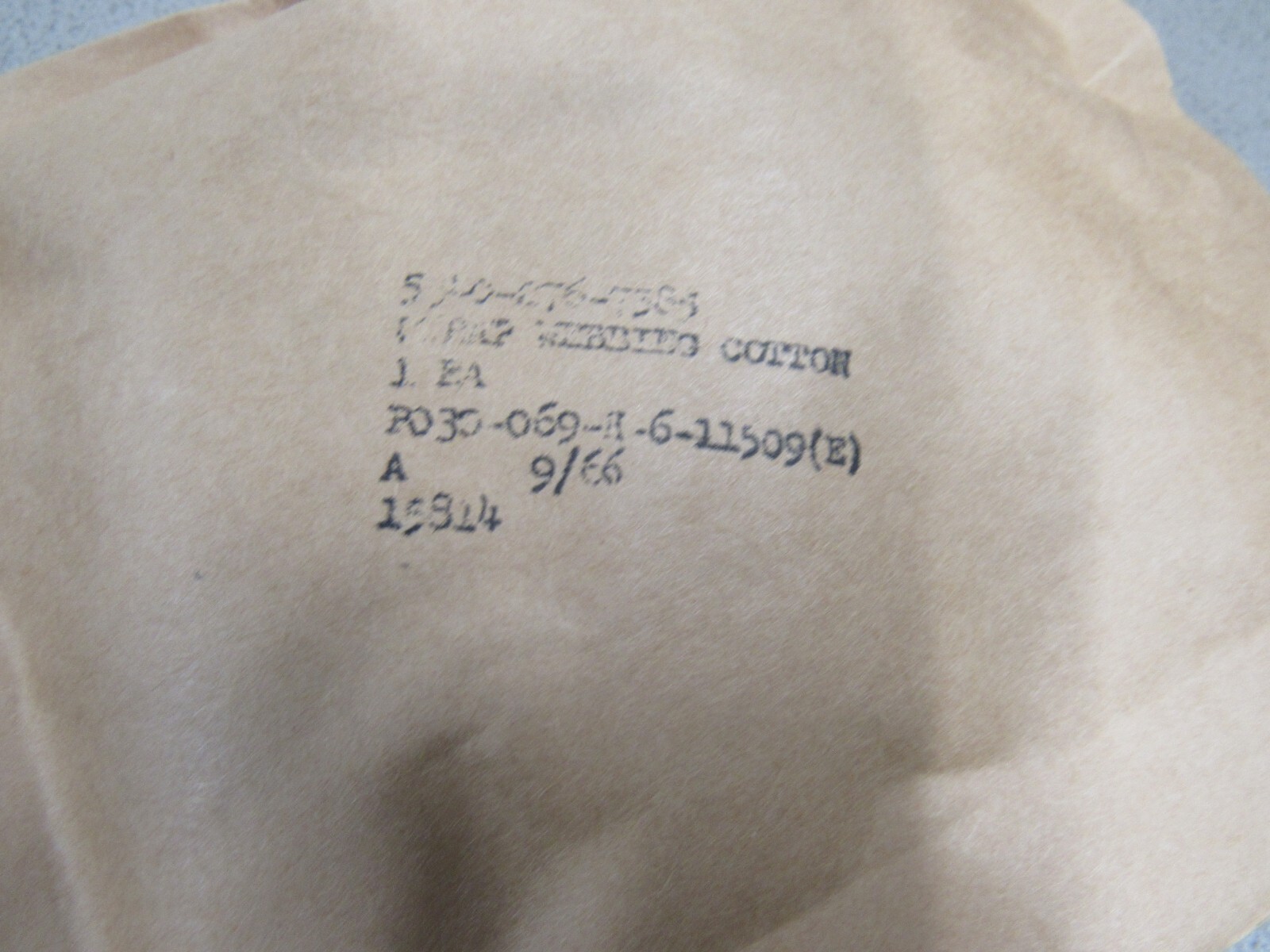 US Vietnam Era Webbing Strap NOS DATED 9/1966 1" X 27" INCHES OG 107 GP