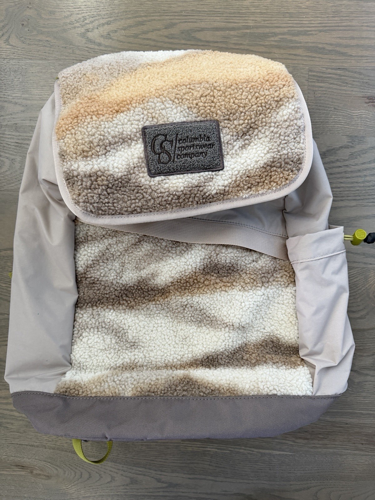 Columbia Wallowa Backpack All-Purpose Sherpa GUC Laptop Sleeve Beige Gray