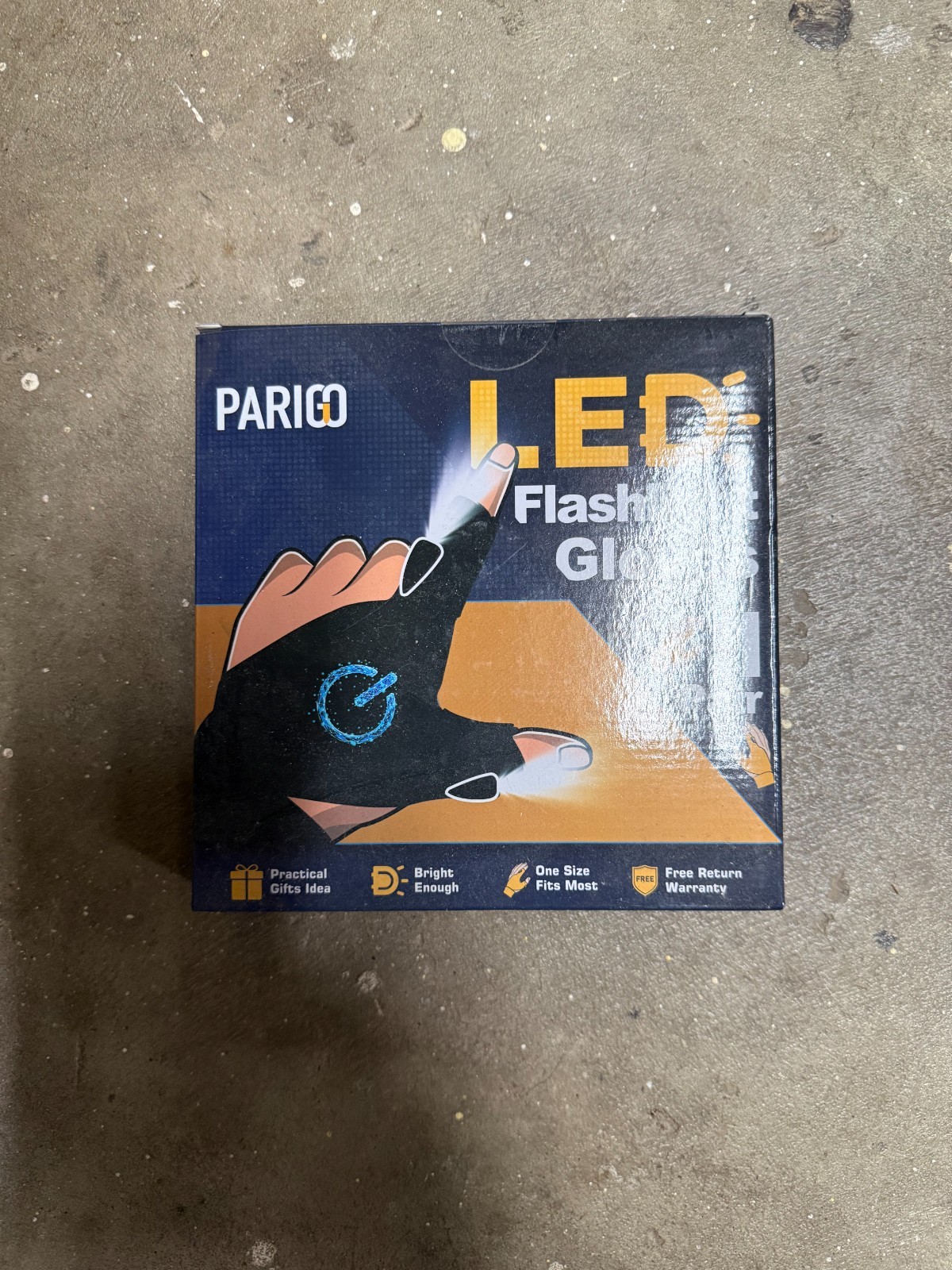 NIB Sealed Parigo LED Flashlight Gloves One Pair  One Size Fits Most