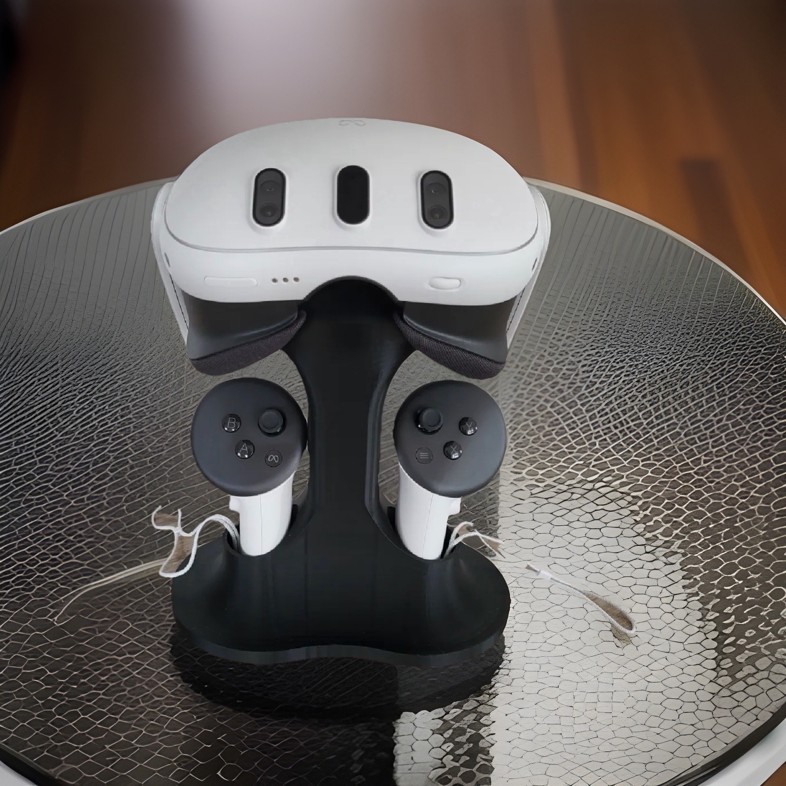 VR Headset Display Stand For Meta Oculus System Quest 2 & 3 Variants Supported