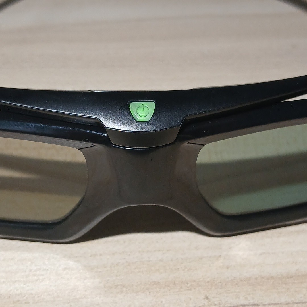 Sony TDG-BT400A Active 3D Glasses One Pair Works