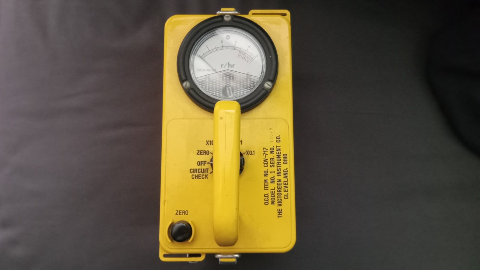 Victoreen CDV-717 Model 1 Radiological Survey Meter