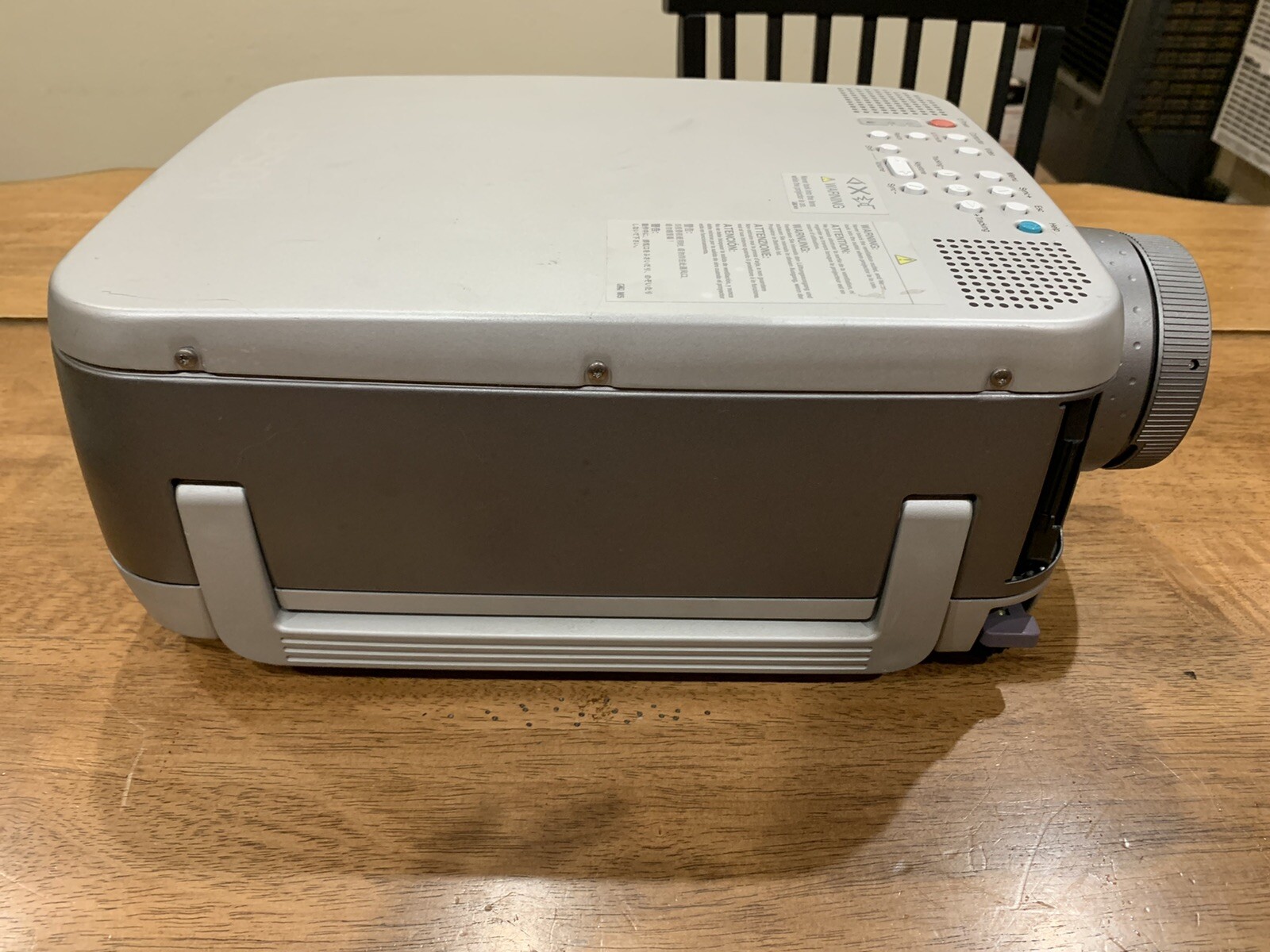 Epson PowerLite 7700P LCD Projector w/ Remote & Extra New Projector Lamp Tested