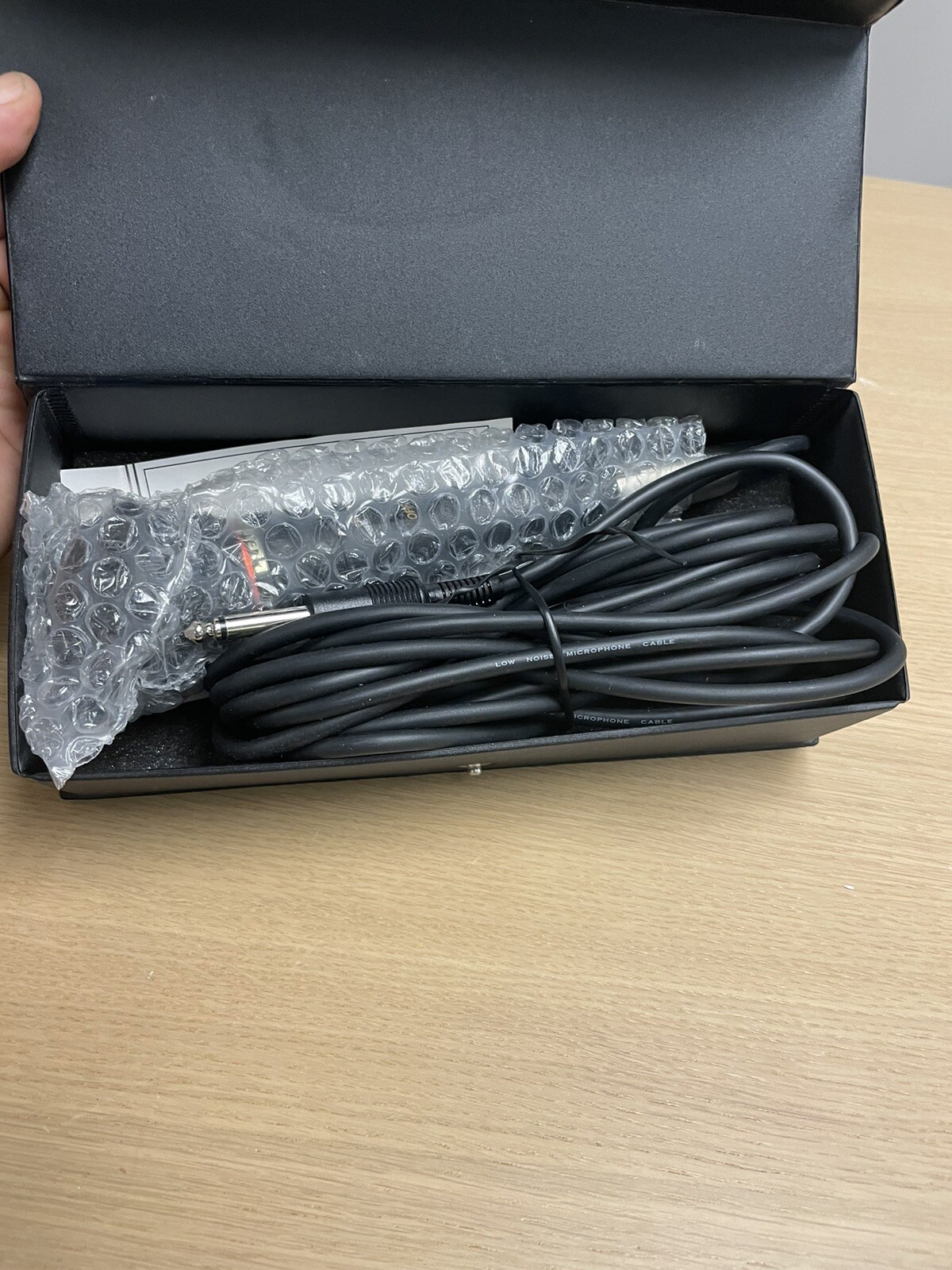 leader professional dynamic microphone dm-1200