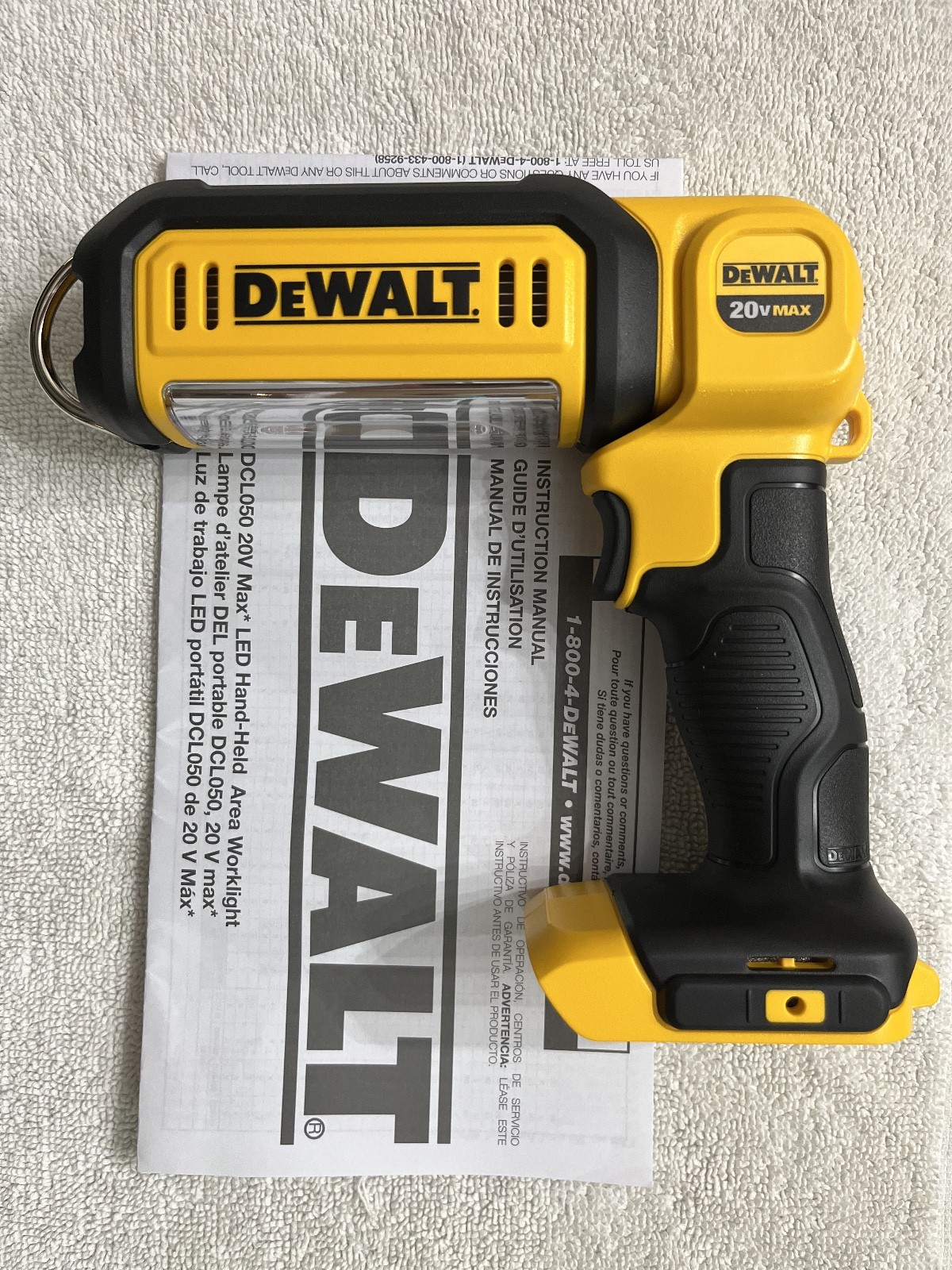 New Dewalt DCL050 20V 20 Volt Max LED Work Light, Pivoting Head, Flashlight