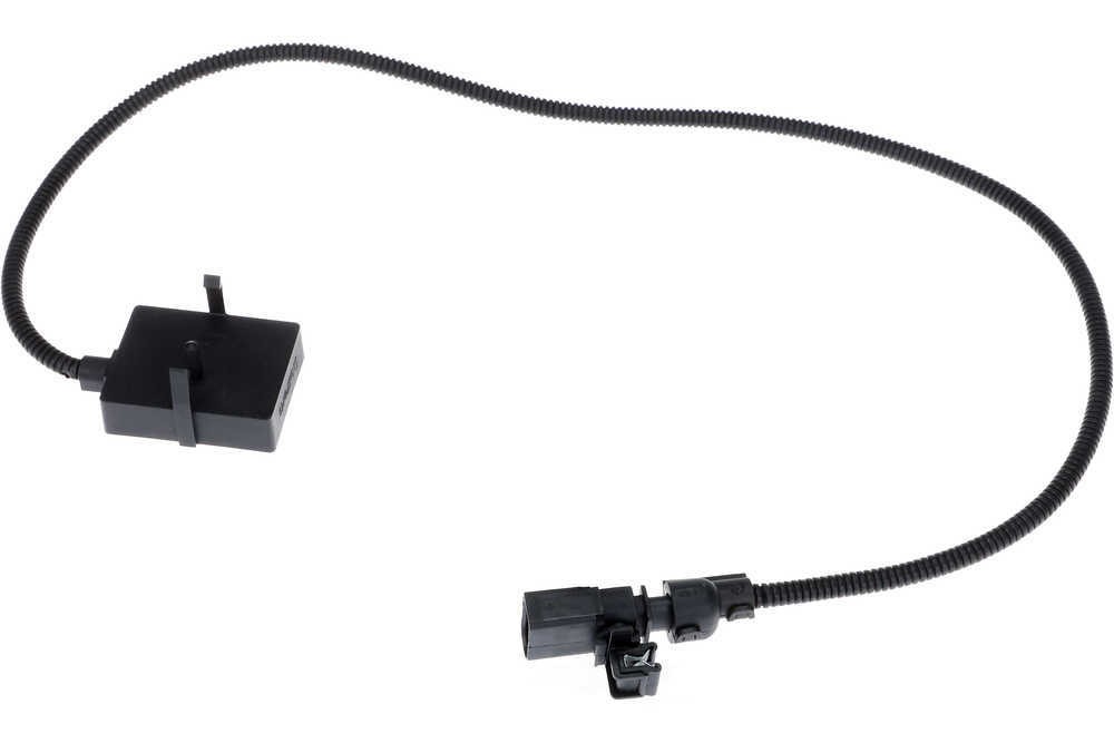 URO PARTS 8P4965873B Engine Coolant Temperature Sensor
