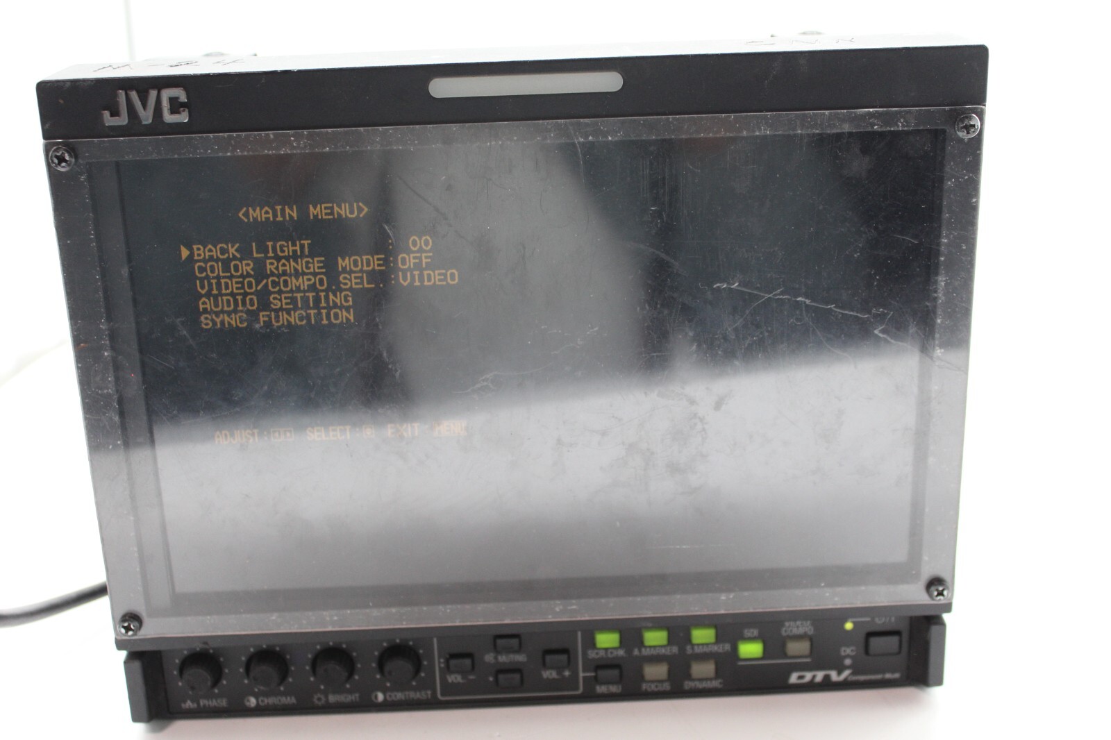 JVC DT-V9L1DU MULTI FORMAT LCD MONITOR  BROADCAST STUDIO MONITOR 9"