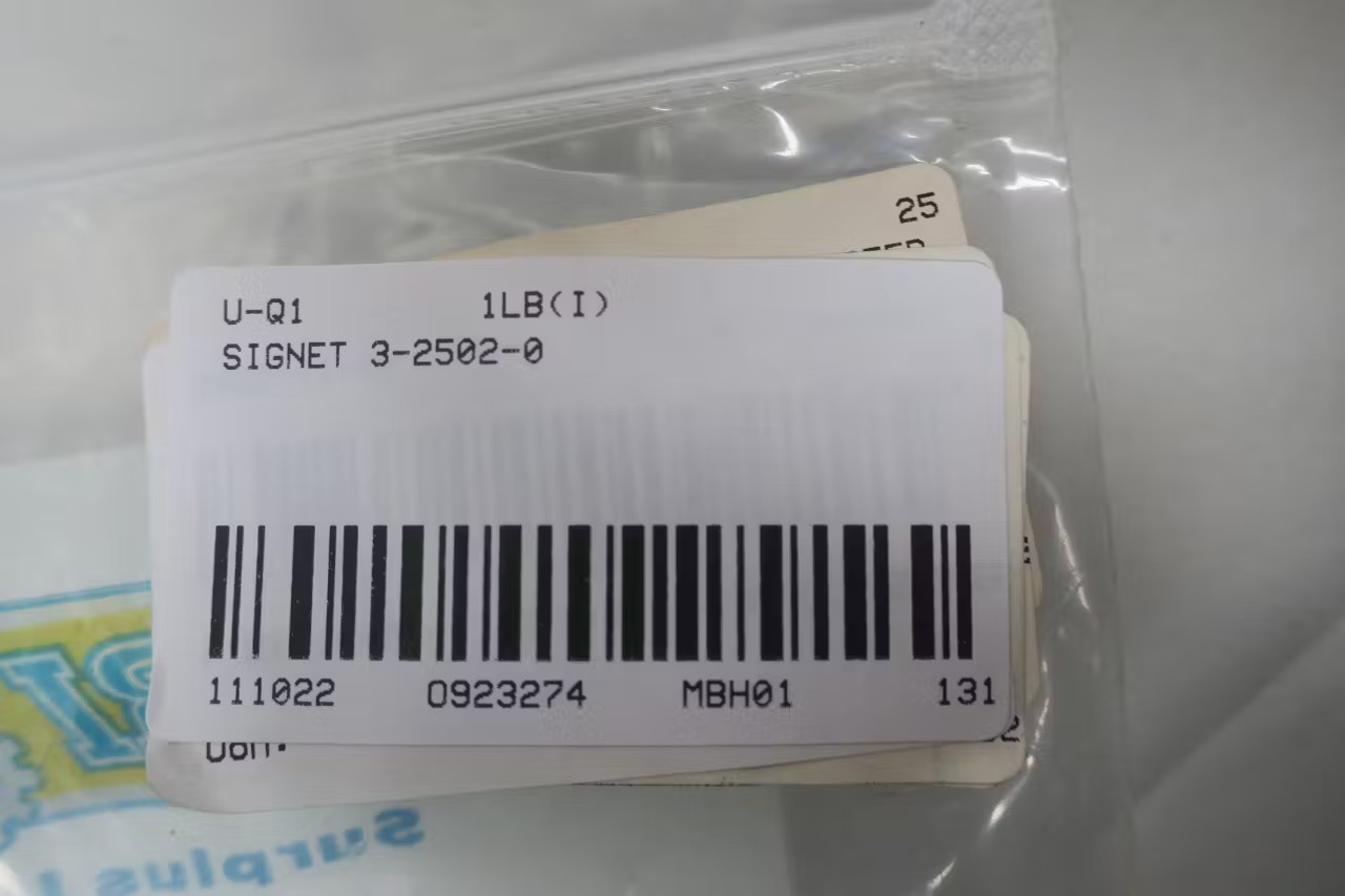 Signet 3-2502-0 Micro Flow Sensor