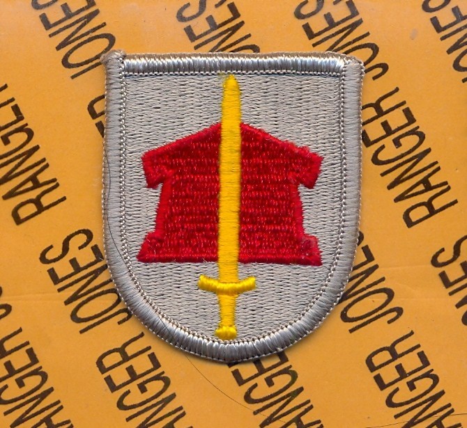 US Army ROTC BOLD CHALLENGE beret flash patch original m/e