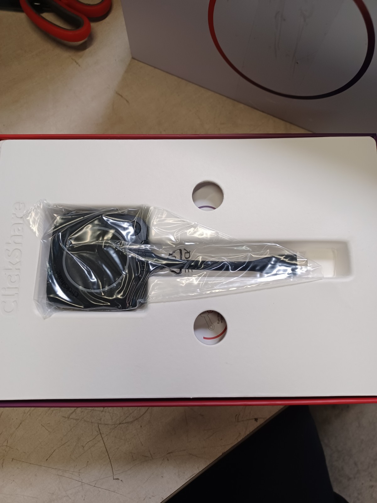 Barco C3010S 2nd Gen ClickShare Wireless Presentation System R9861611USB1