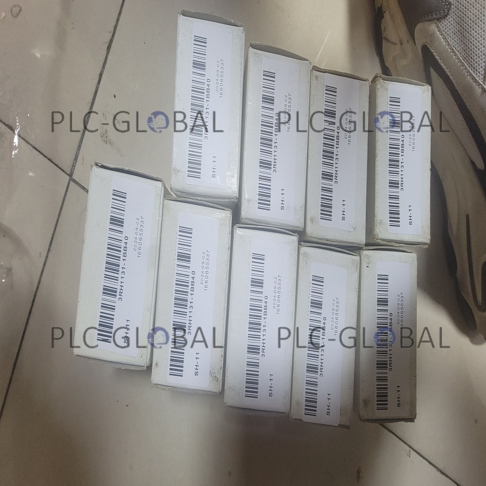 Real US STOCK 1PC New 3RH1131-1BB40 Siemens