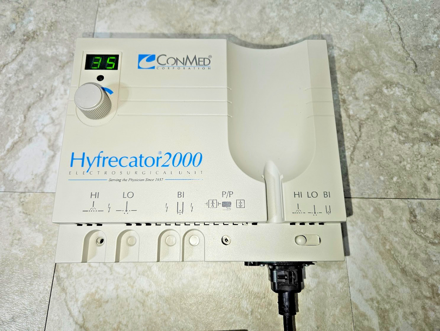 Conmed Hyfrecator 2000 with mounting plate.