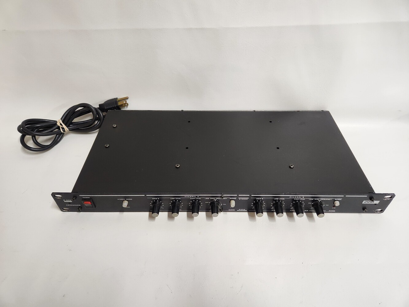 DOD R-835 Stereo Crossover