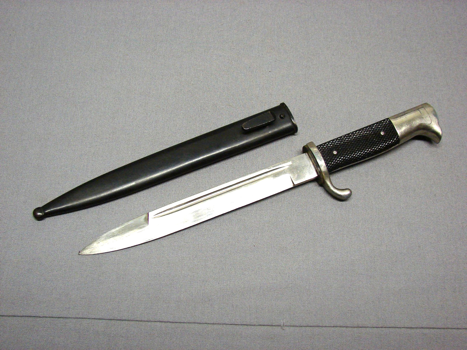 GERMAN WW2 ARMY KSG98 DRESS BAYONET & SCABBARD -ORIGINAL
