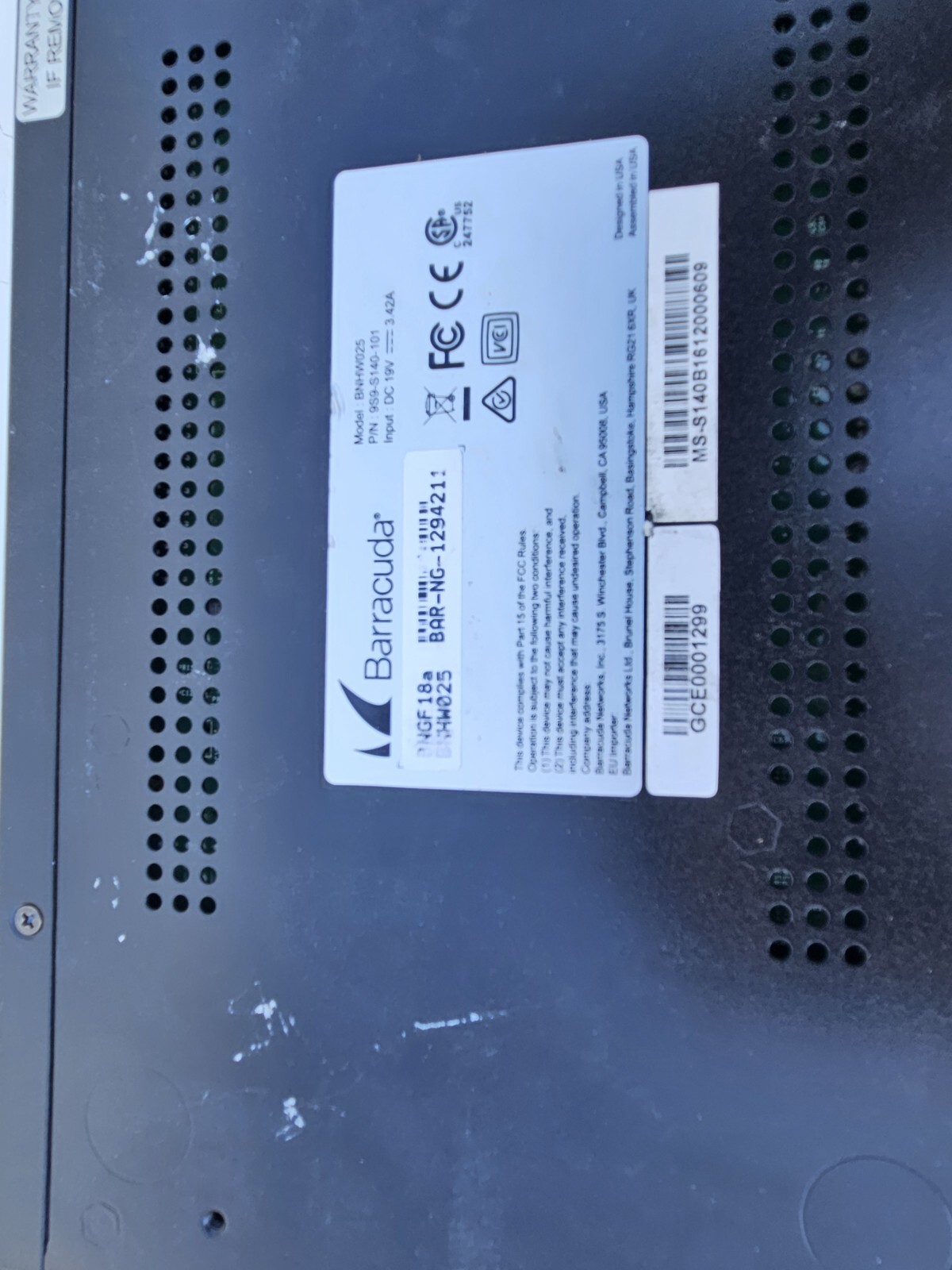 Barracuda F18 NextGen Firewall VPN Router Security BNHW025/FRA811 W Linking Code