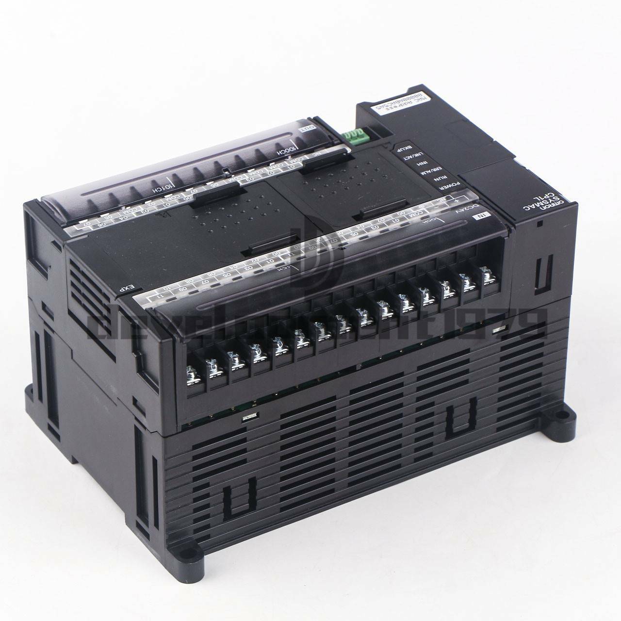 1PC Omron CP1L-EM40DR-D PLC New