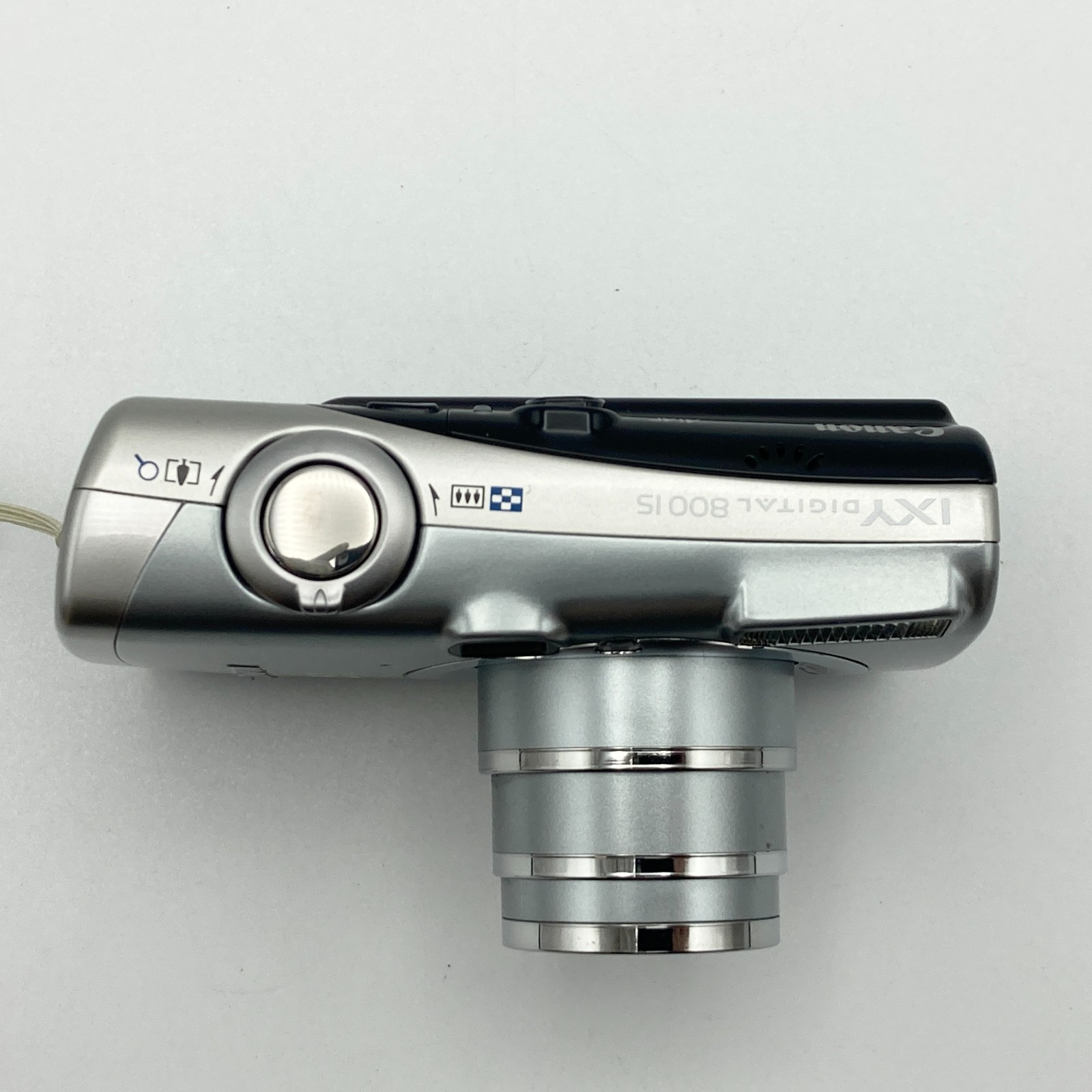 Canon IXY DIGITAL 800 IS PC1176 Digital Camera Silver