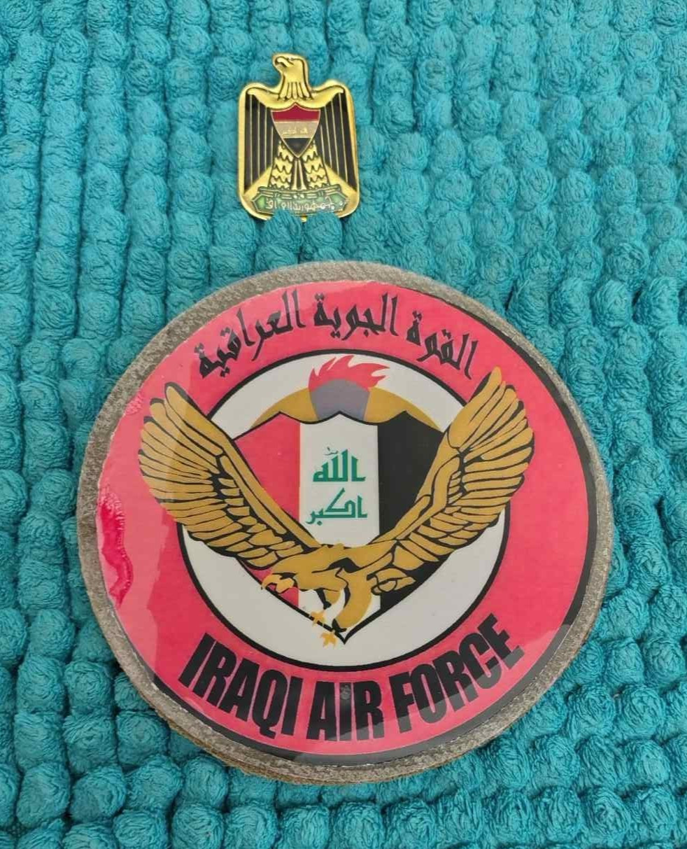IRAQ IRAQI MILITARY ARMY PATCH  & BADGE AIR FORCE TACTICAL AVIATION PILOT
