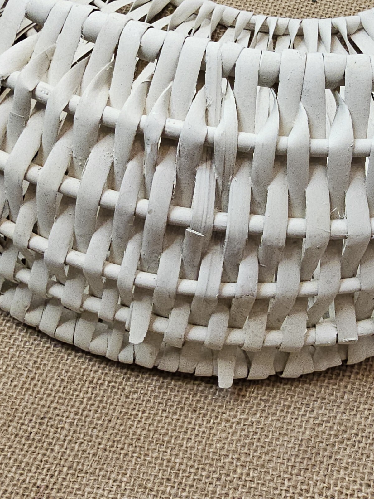 Vintage White Wicker Round Wall Pocket Decor Basket Storage